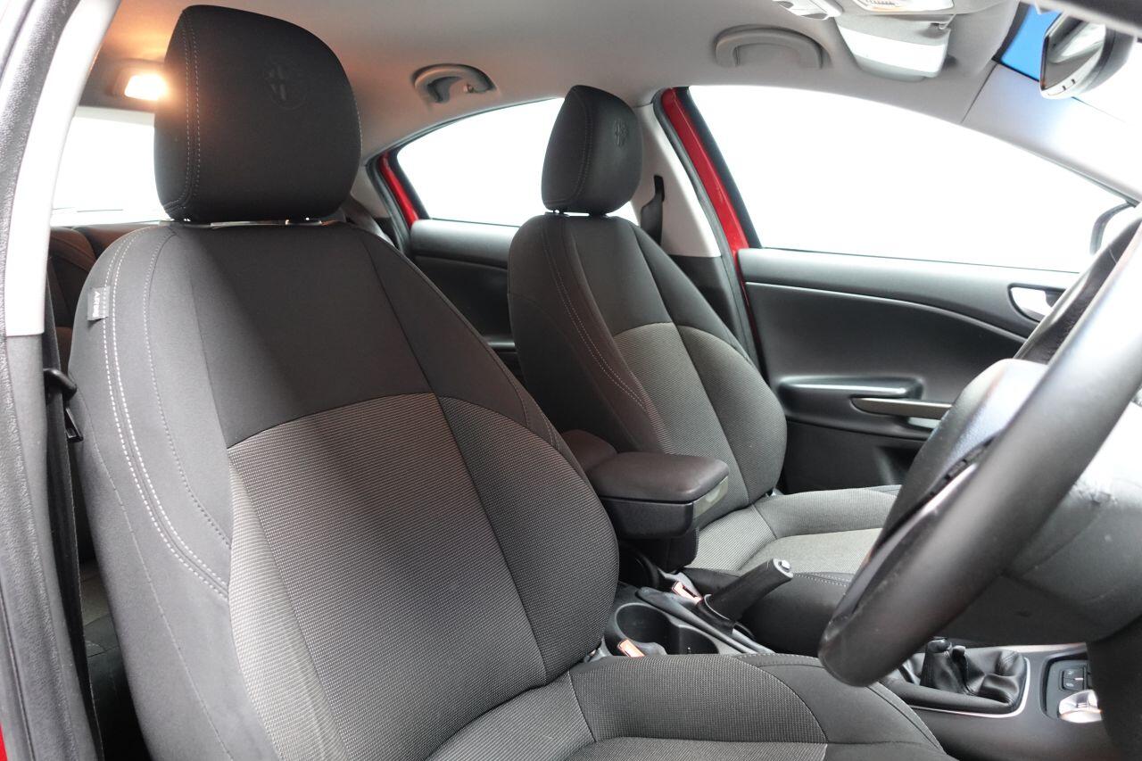 Alfa Romeo Giulietta - Image 25