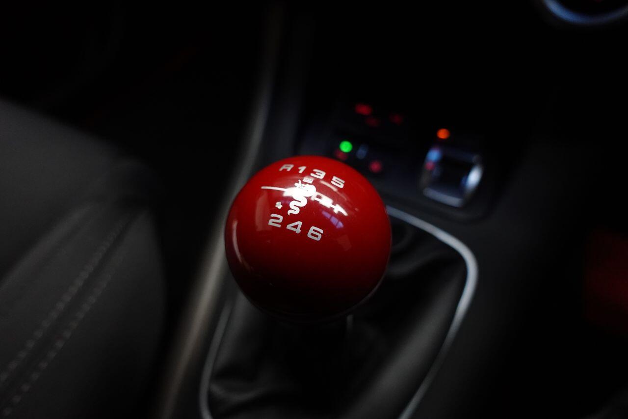 Alfa Romeo Giulietta - Image 26