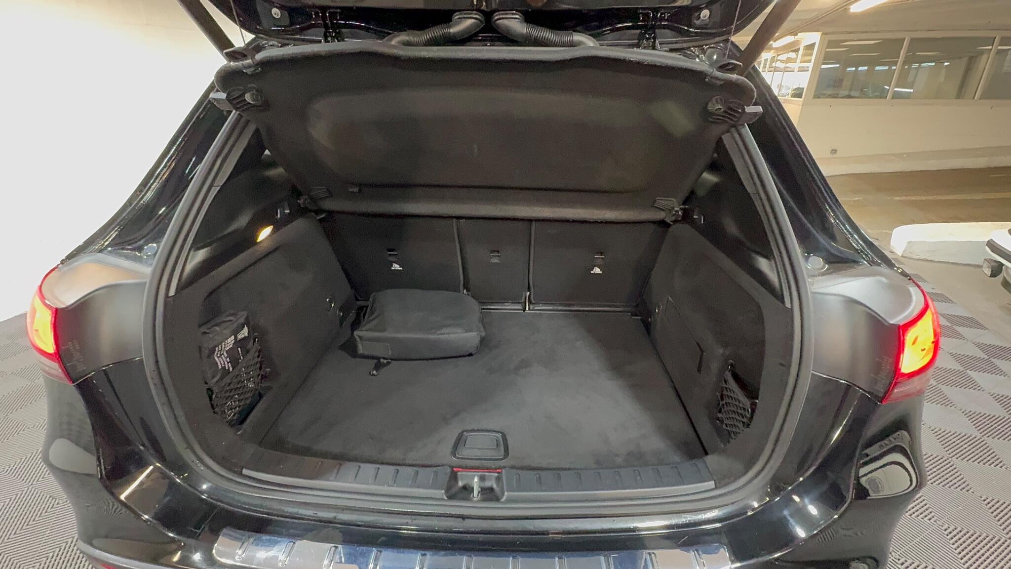 Mercedes GLA - Image 13