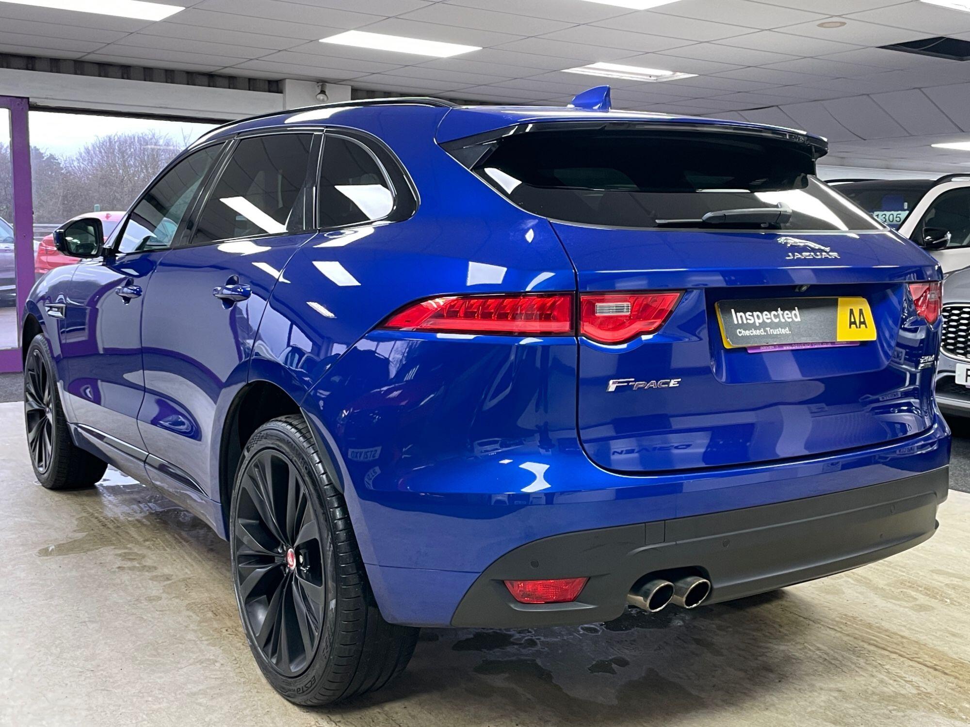Jaguar F-Pace - Image 9