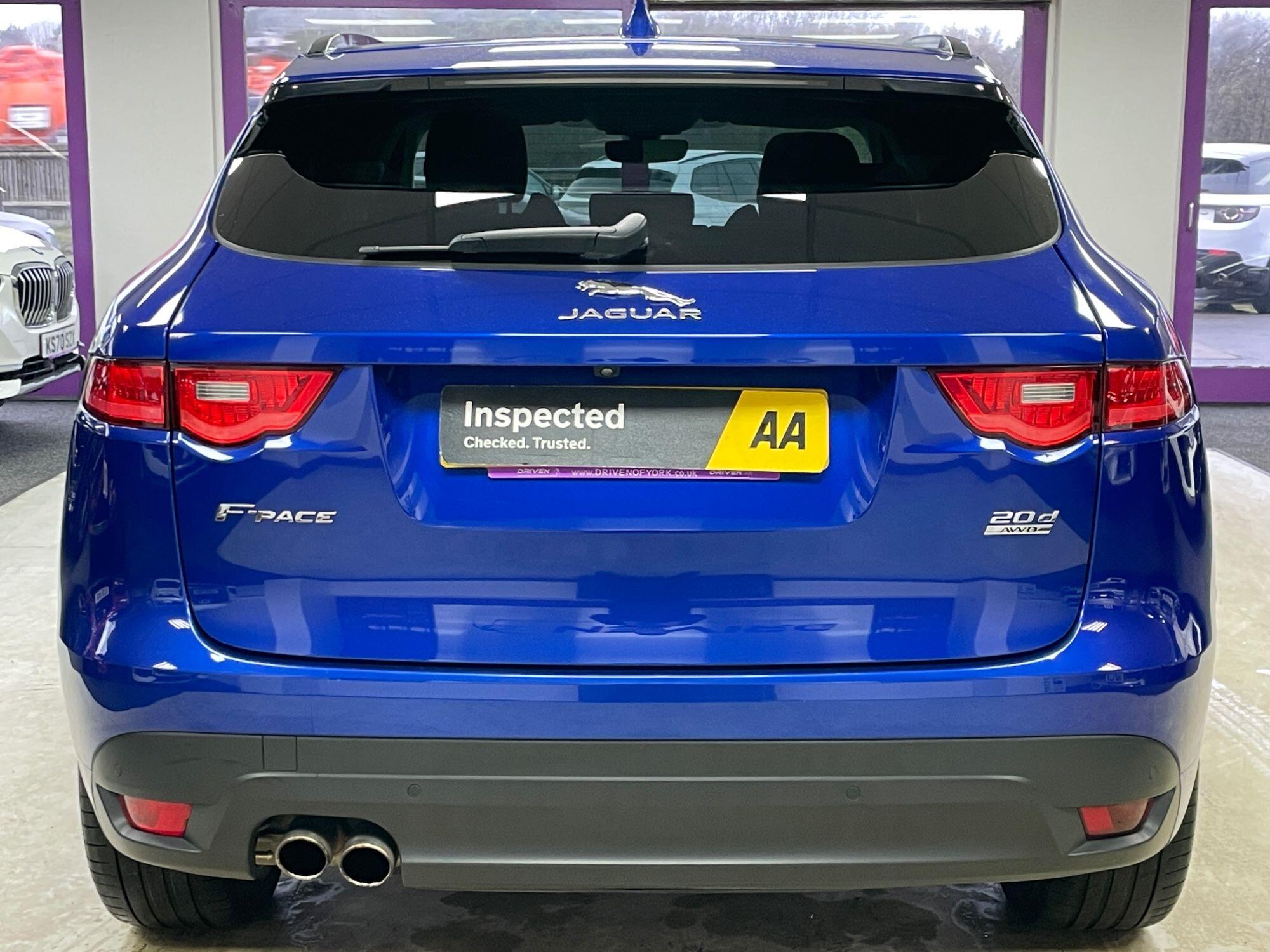 Jaguar F-Pace - Image 10