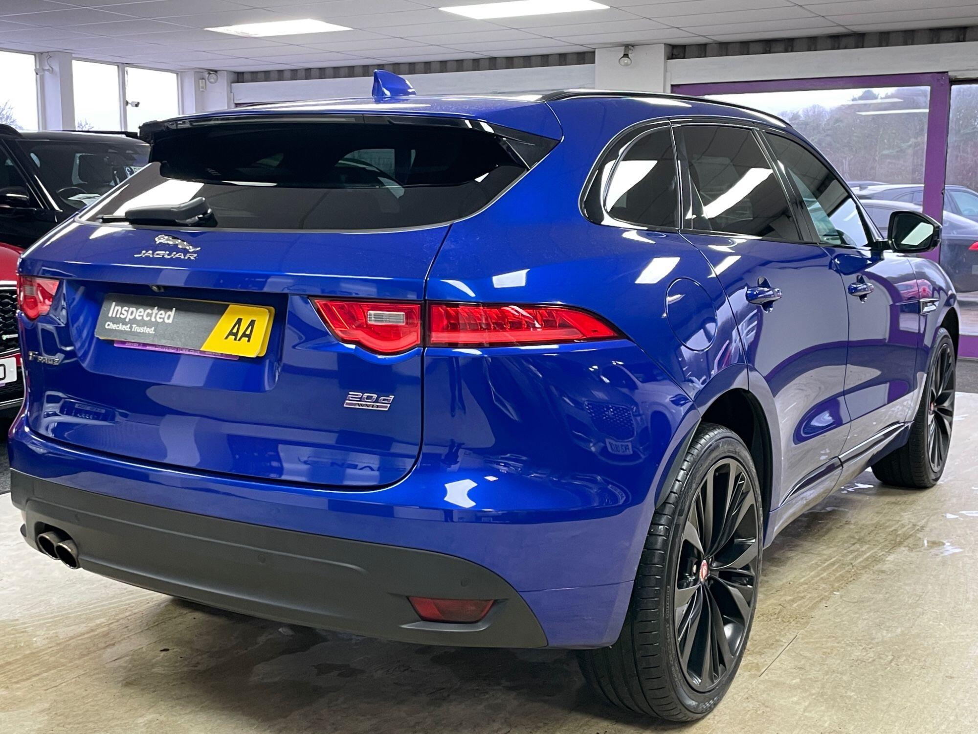 Jaguar F-Pace - Image 11
