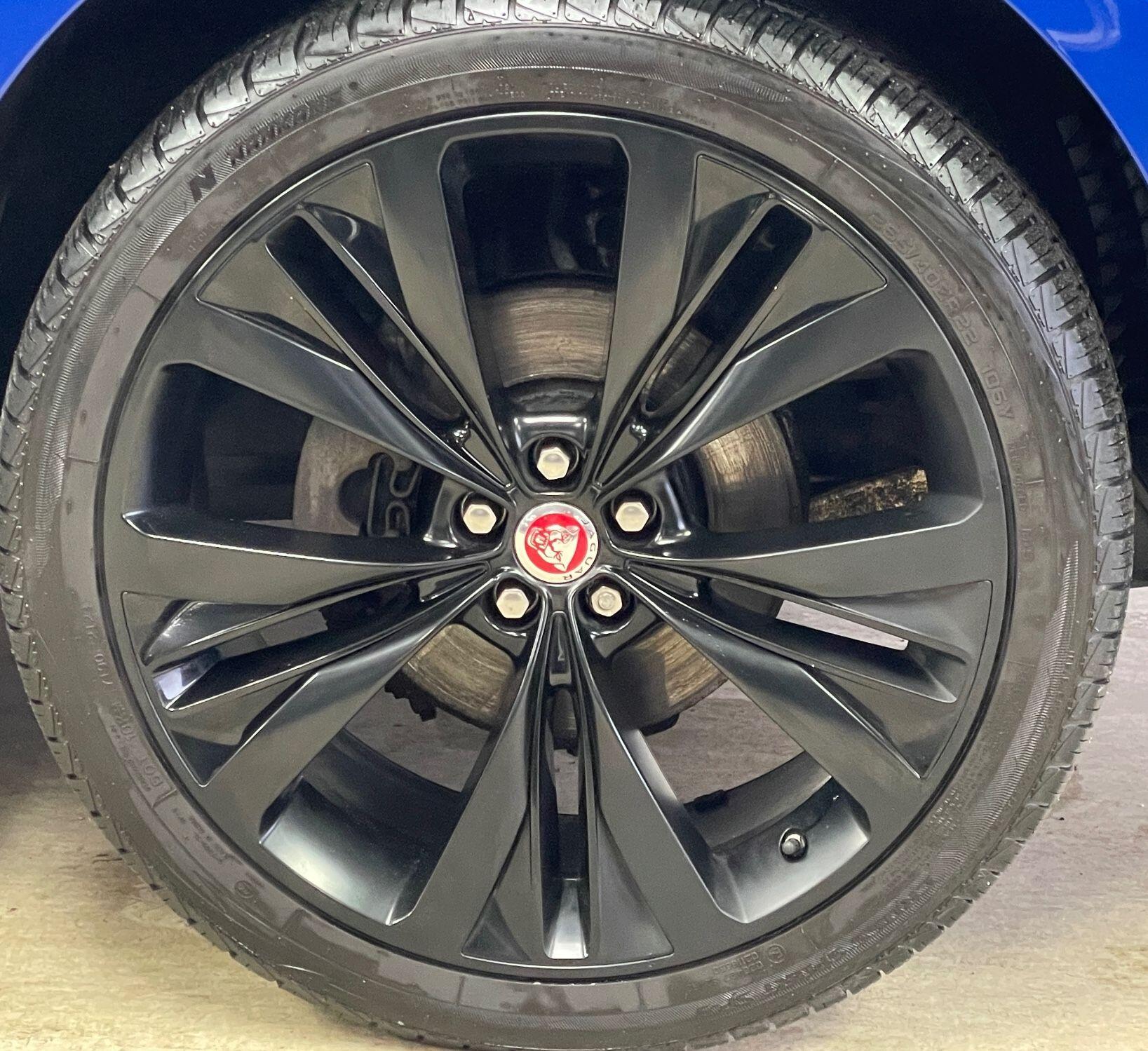 Jaguar F-Pace - Image 16