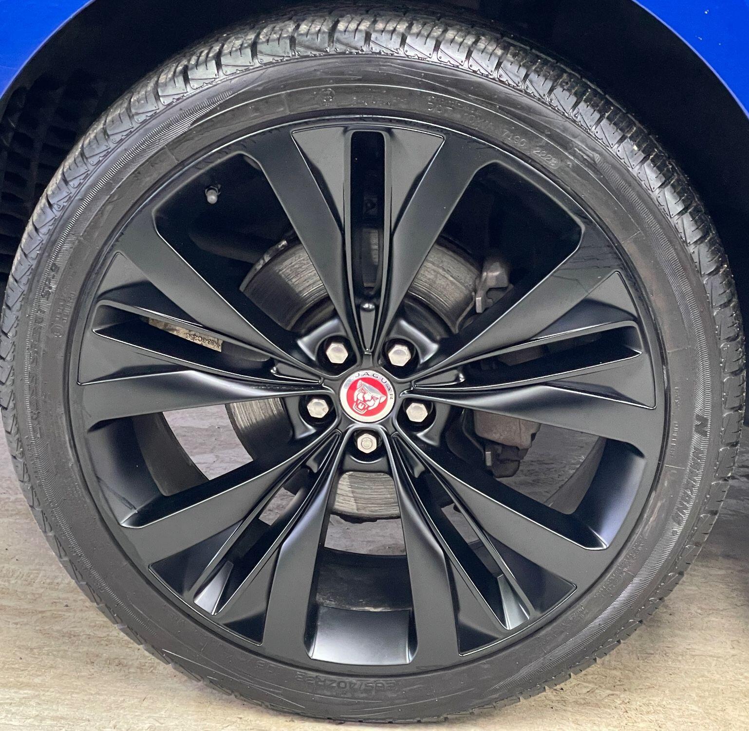 Jaguar F-Pace - Image 17