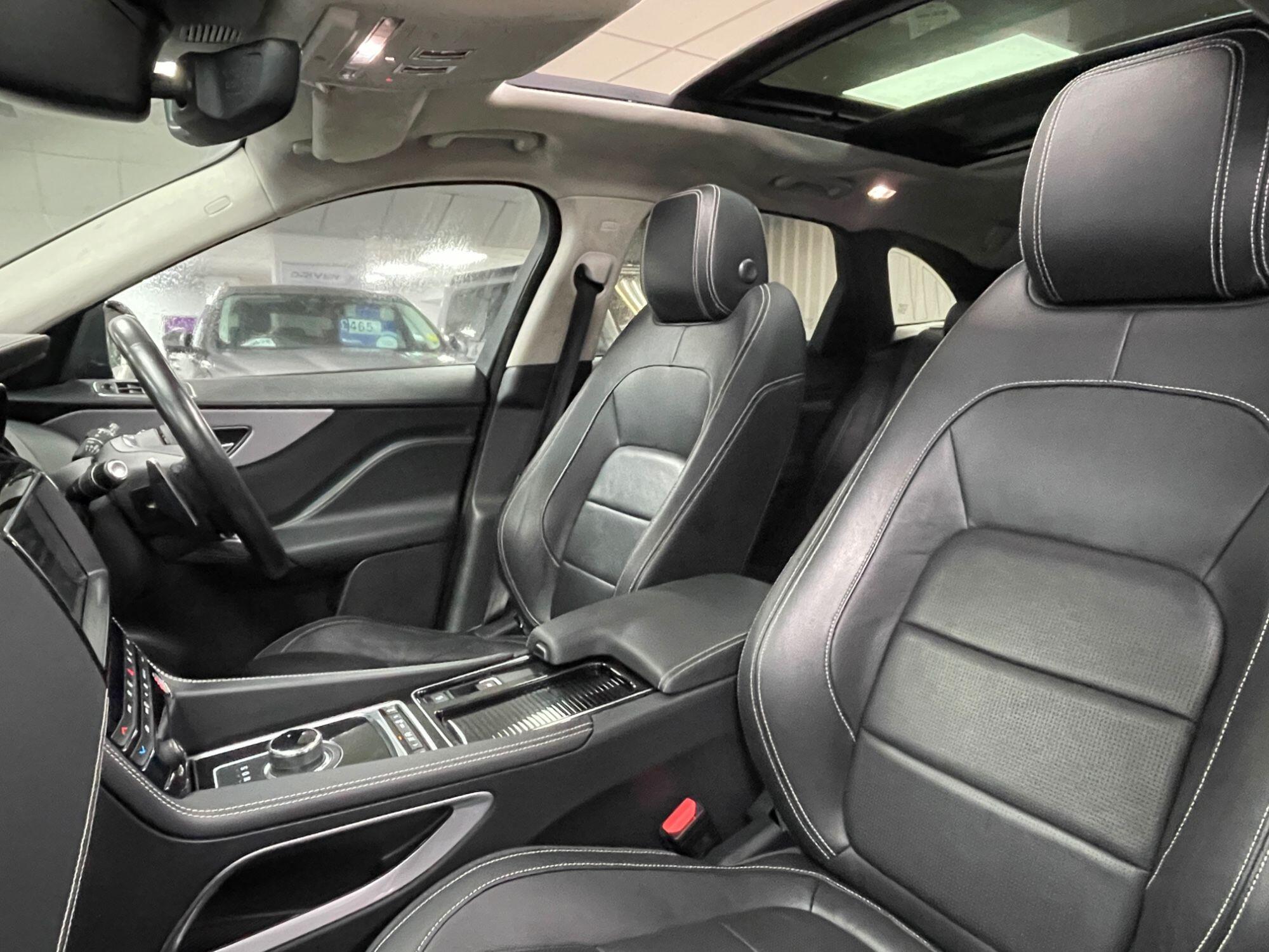 Jaguar F-Pace - Image 33