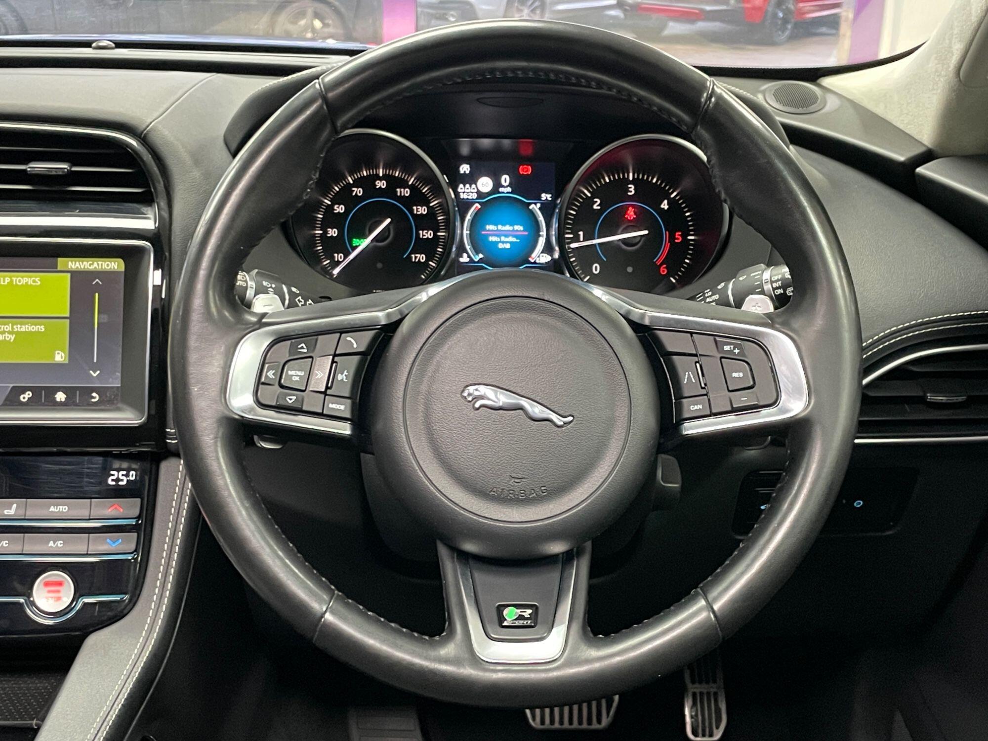 Jaguar F-Pace - Image 35