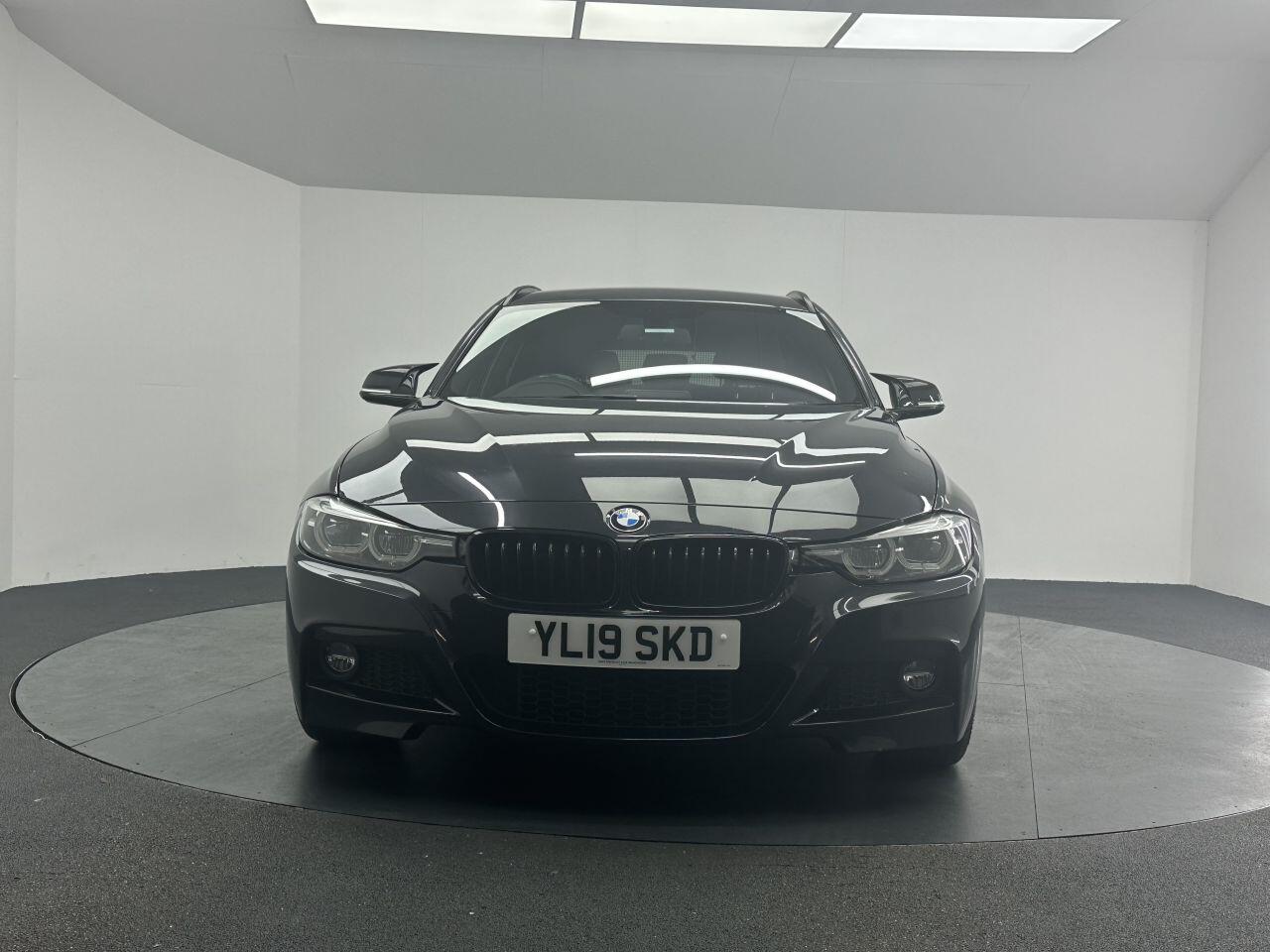 BMW 3 Series - Image 4