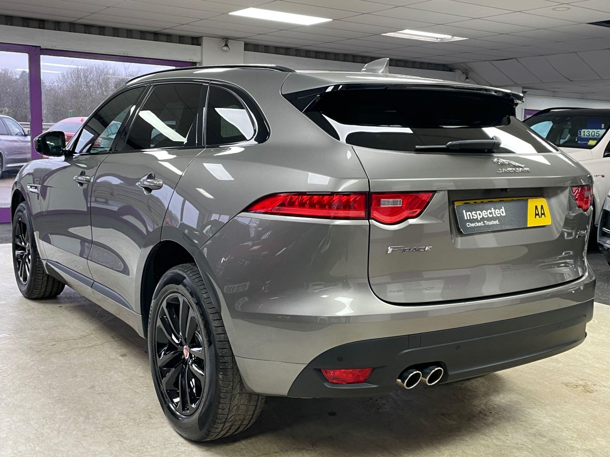 Jaguar F-Pace - Image 9