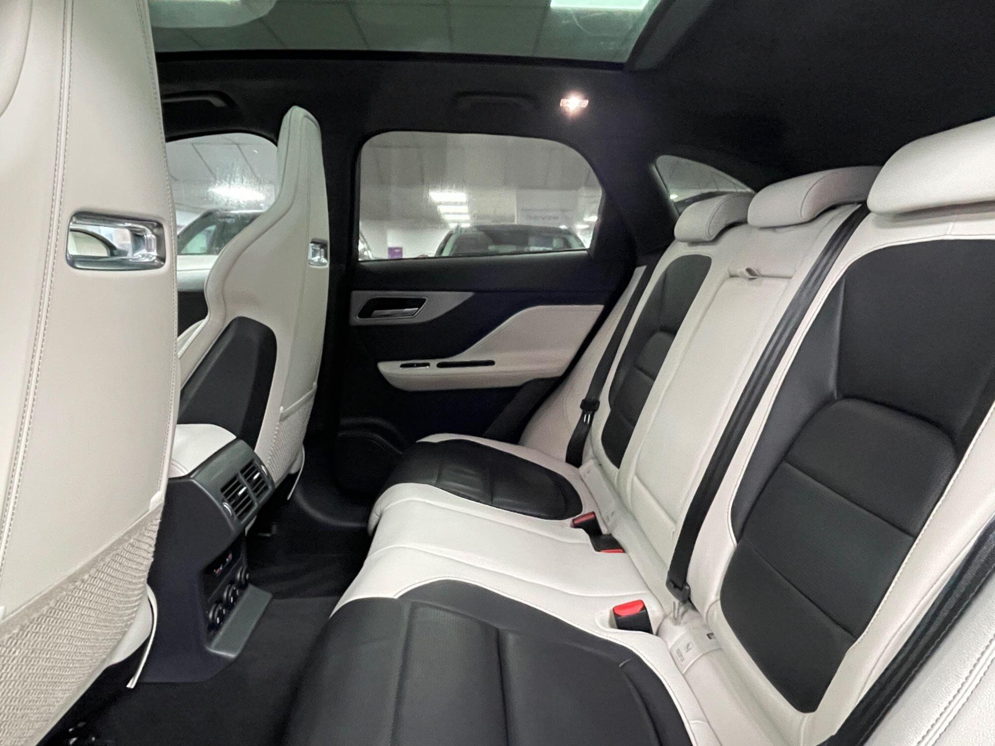 Jaguar F-Pace - Image 34