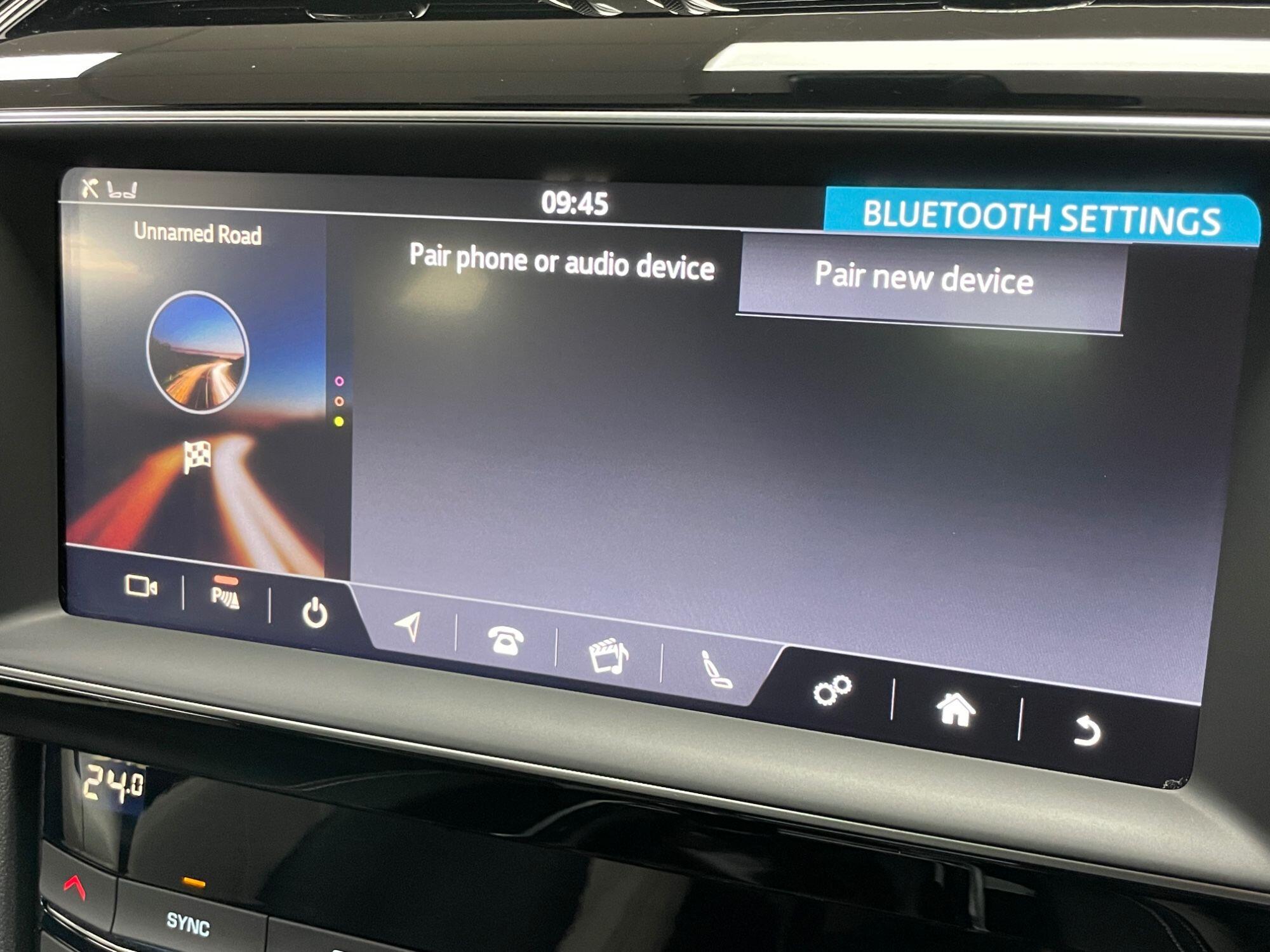 Jaguar F-Pace - Image 46