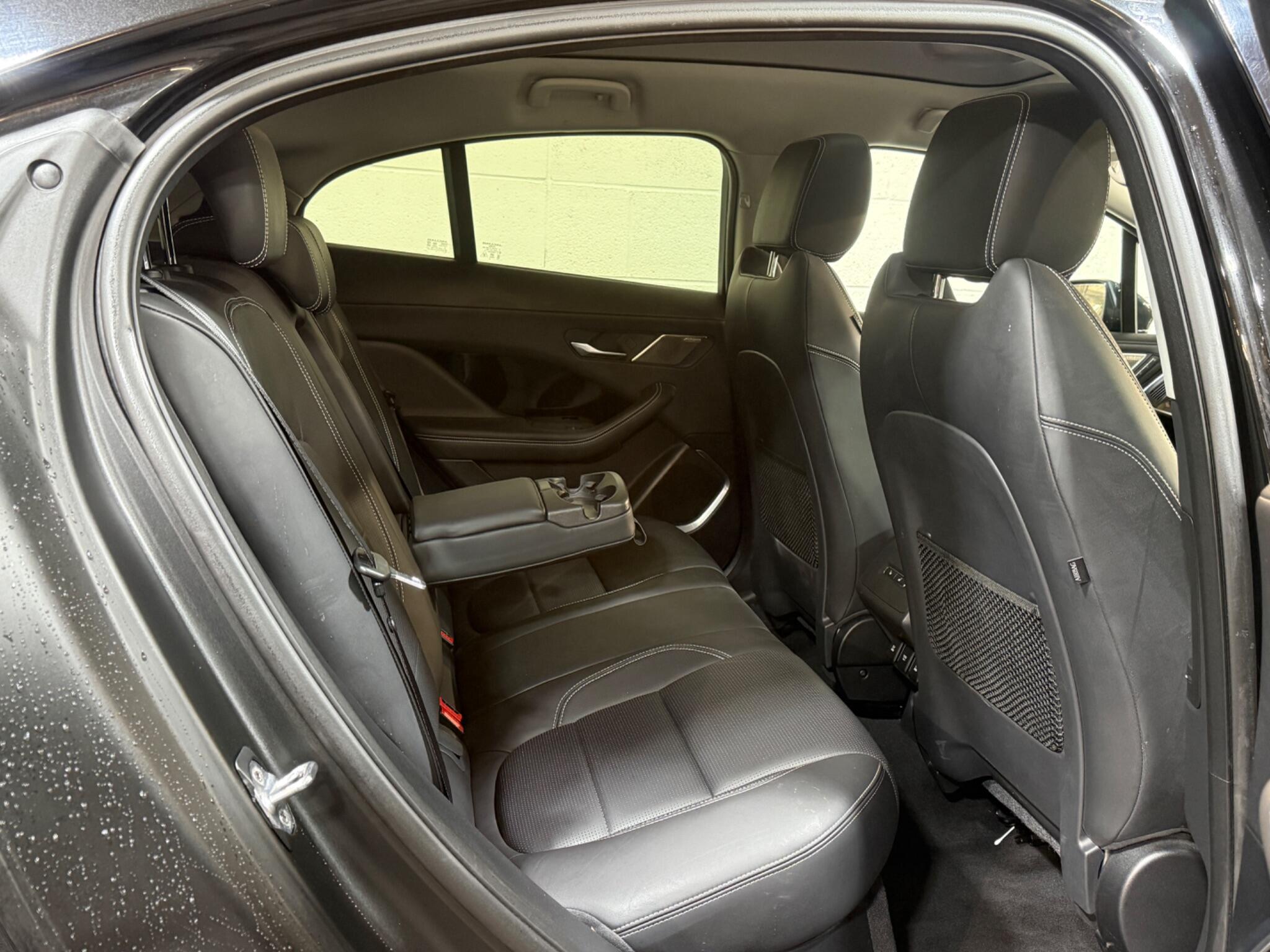 Jaguar I-Pace - Image 11
