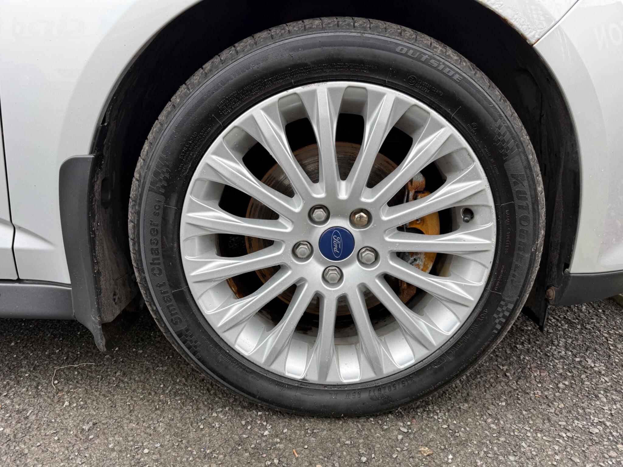 Ford C-MAX - Image 32
