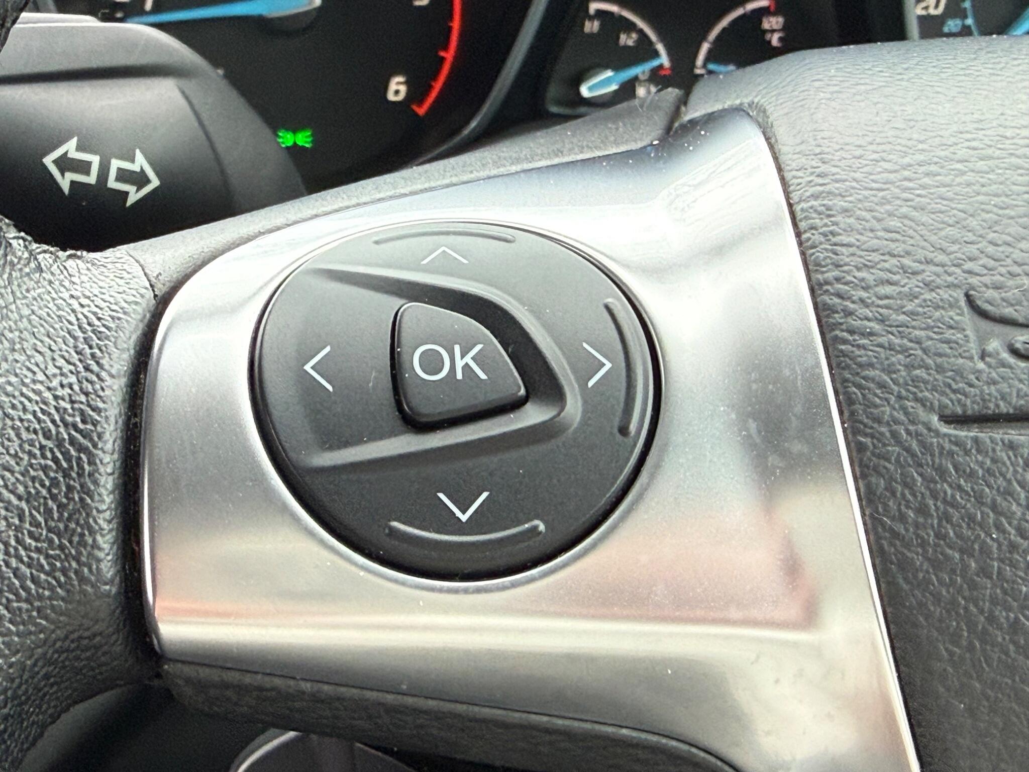 Ford C-MAX - Image 26