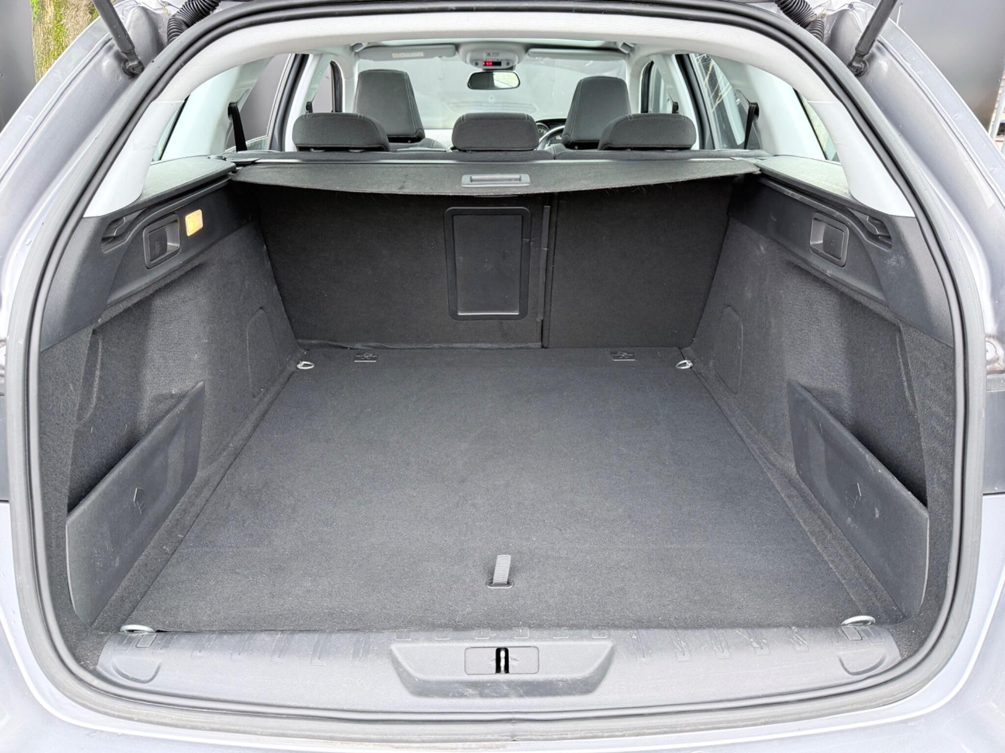 Peugeot 308 SW - Image 46