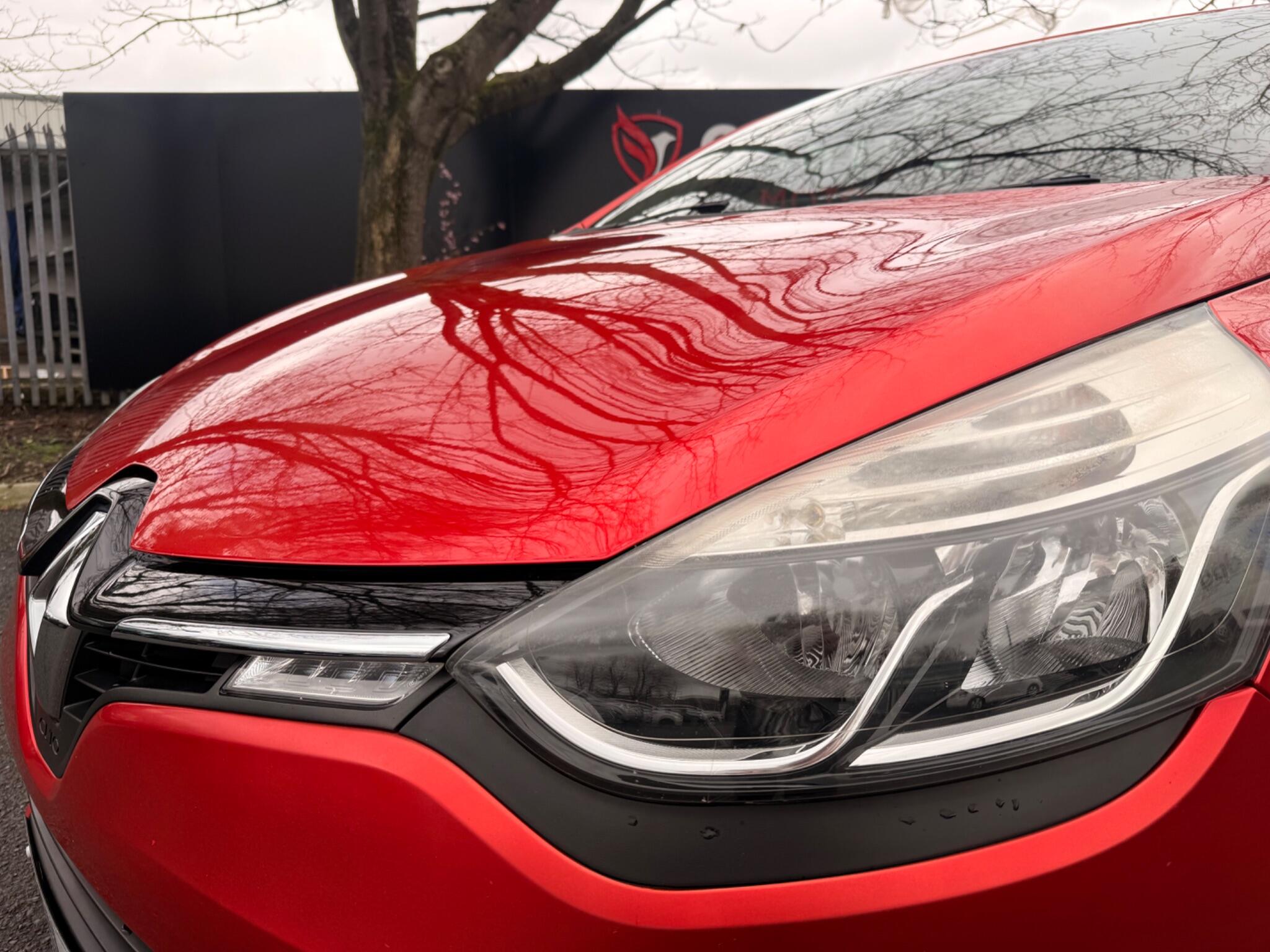 Renault Clio - Image 48