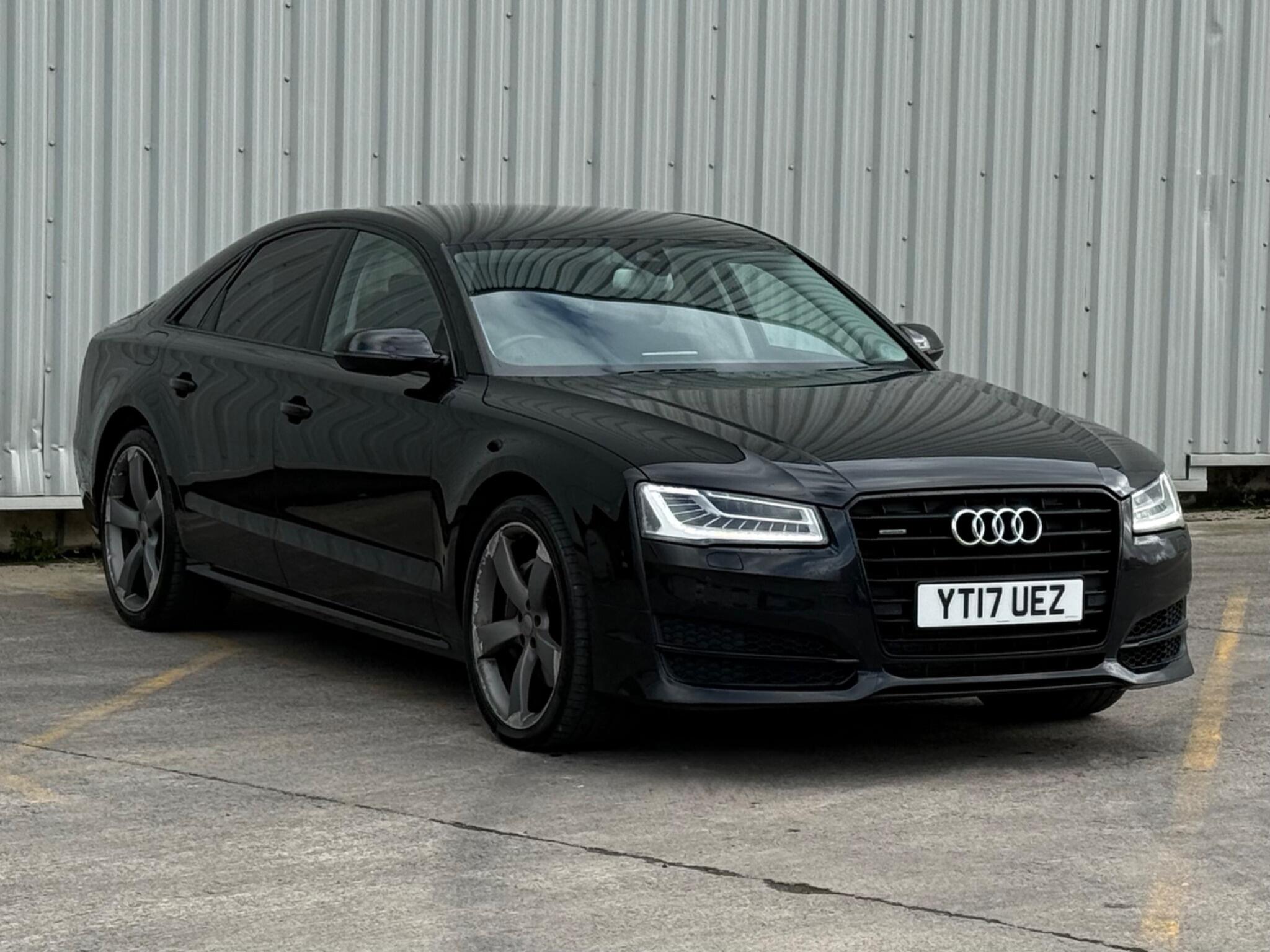 Audi A8 - Image 6