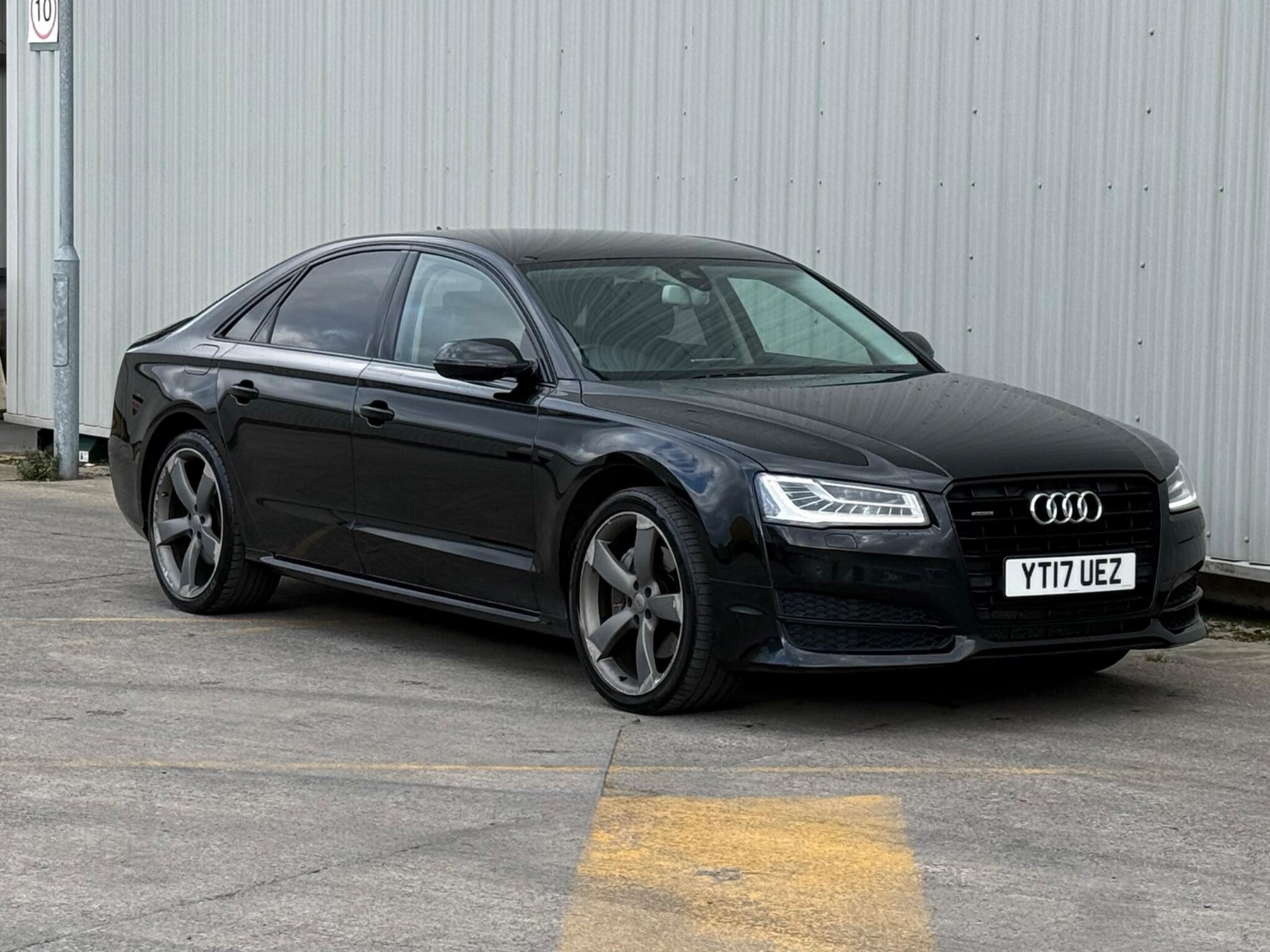 Audi A8 - Image 8