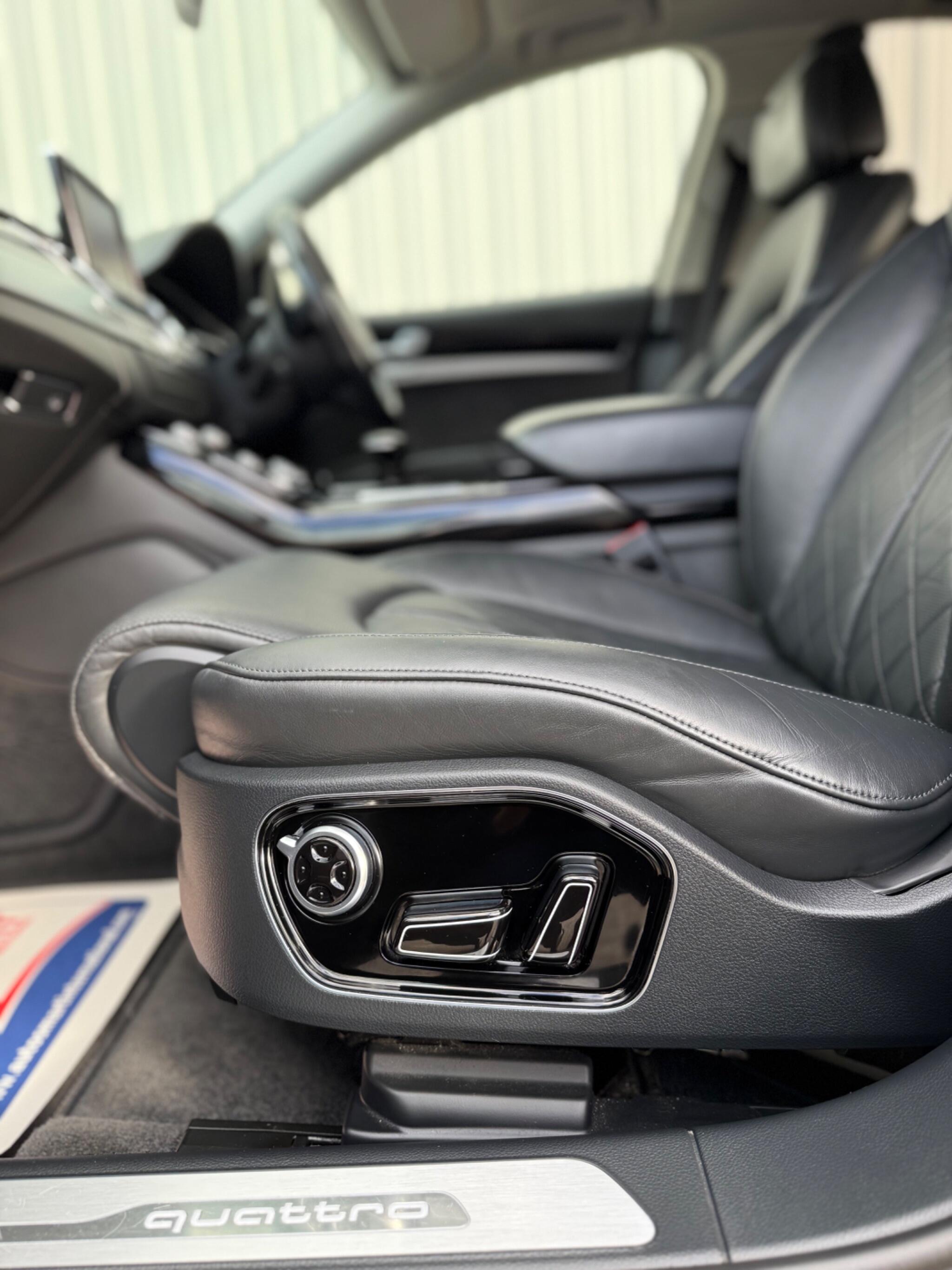 Audi A8 - Image 24