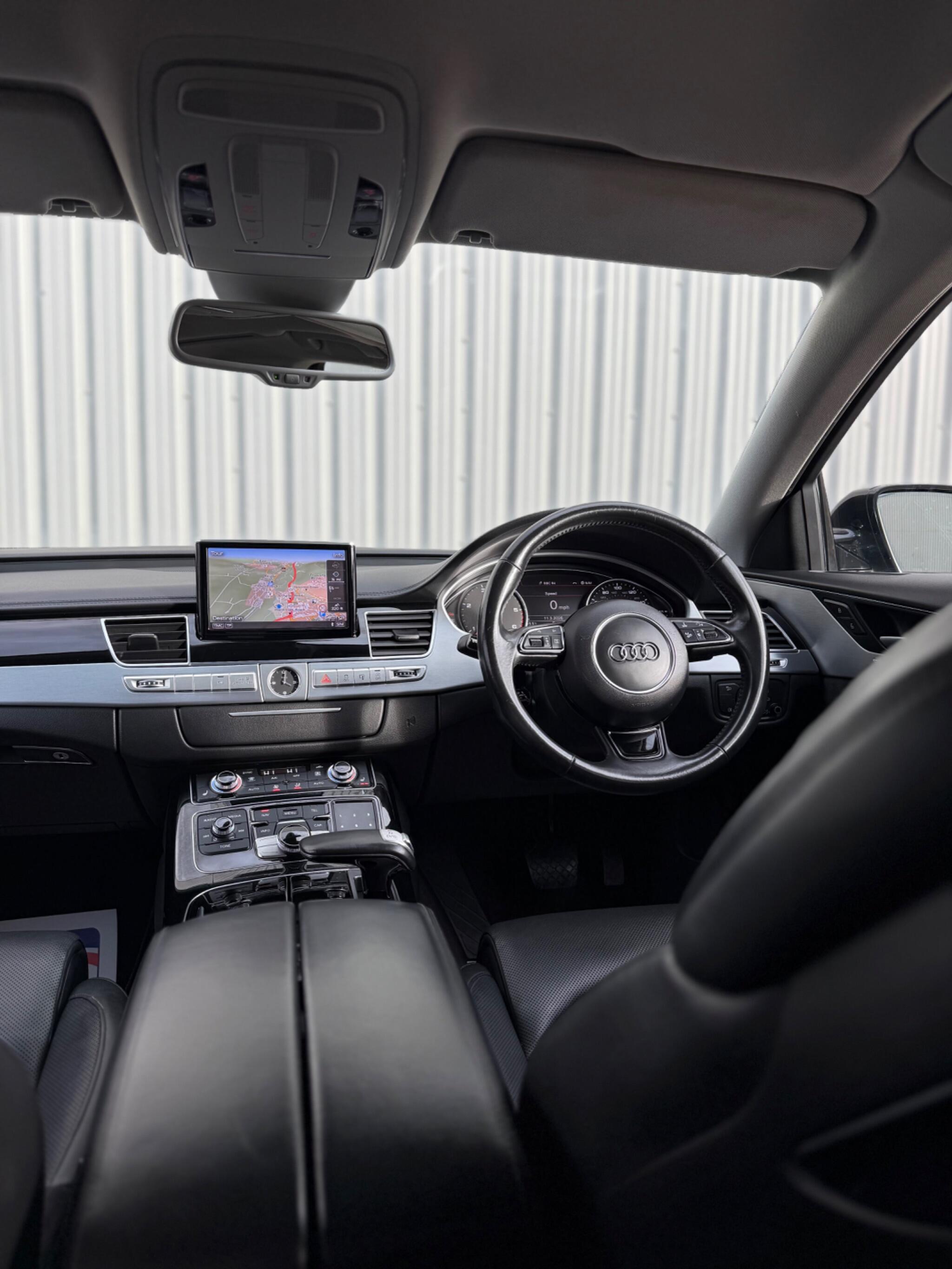 Audi A8 - Image 30