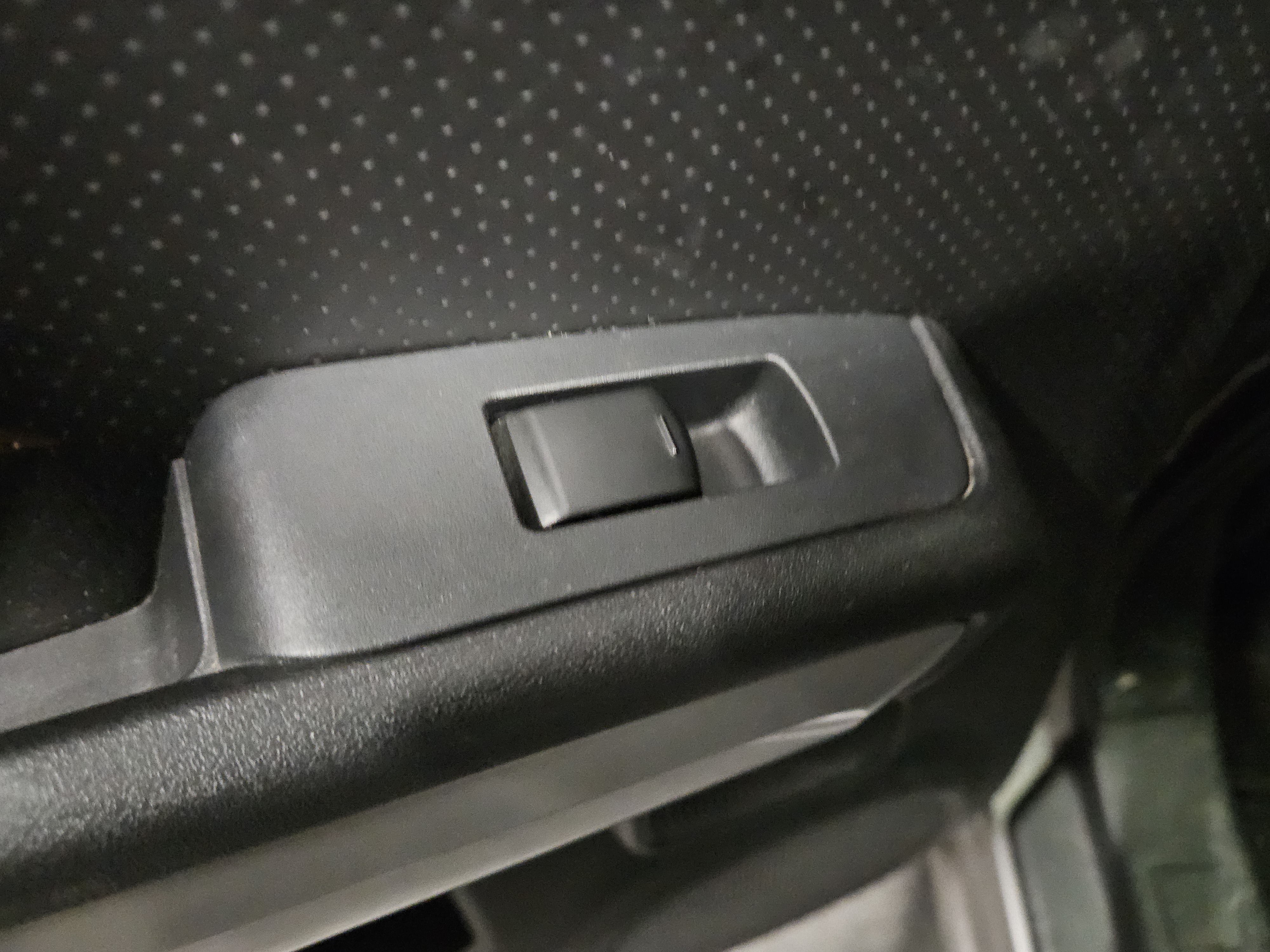 Nissan X-Trail - Image 10