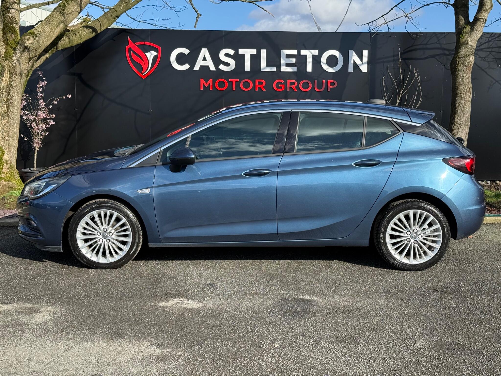 Vauxhall Astra - Image 9