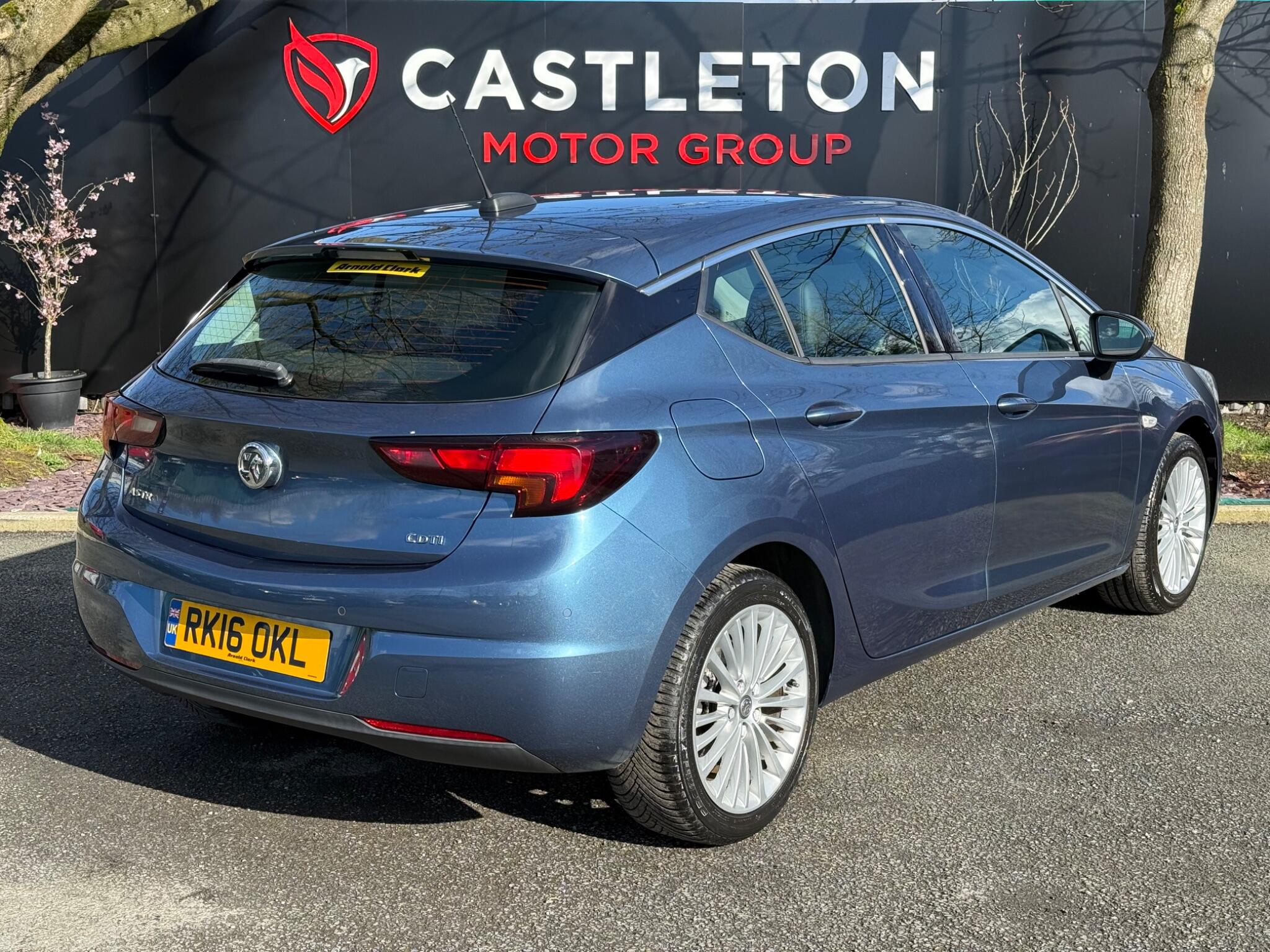 Vauxhall Astra - Image 16