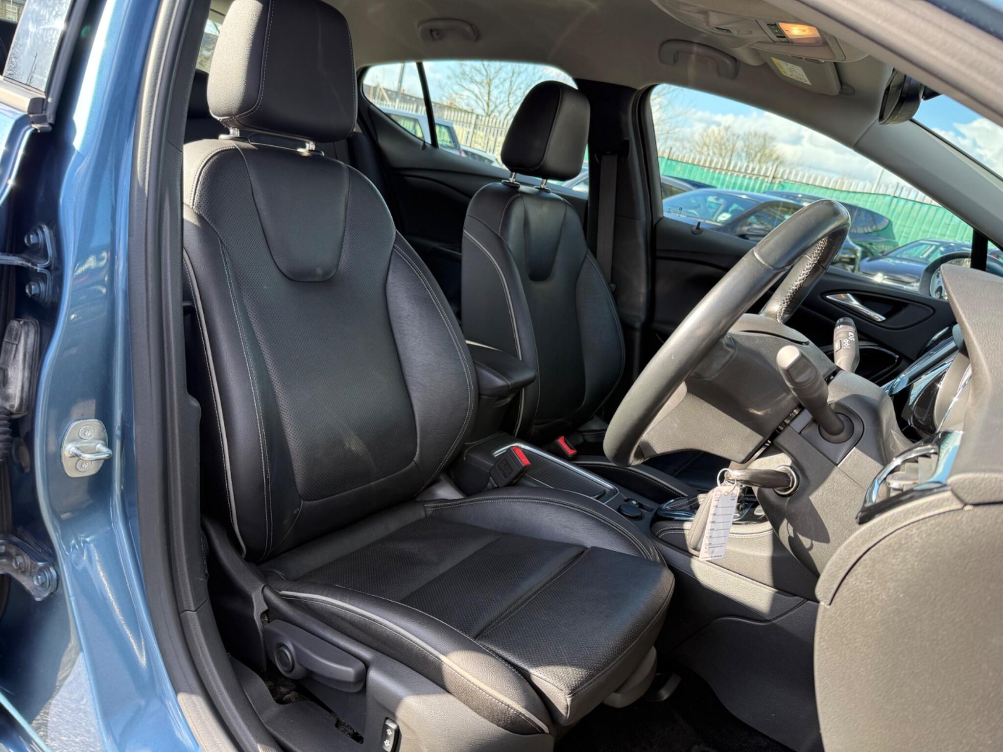 Vauxhall Astra - Image 22