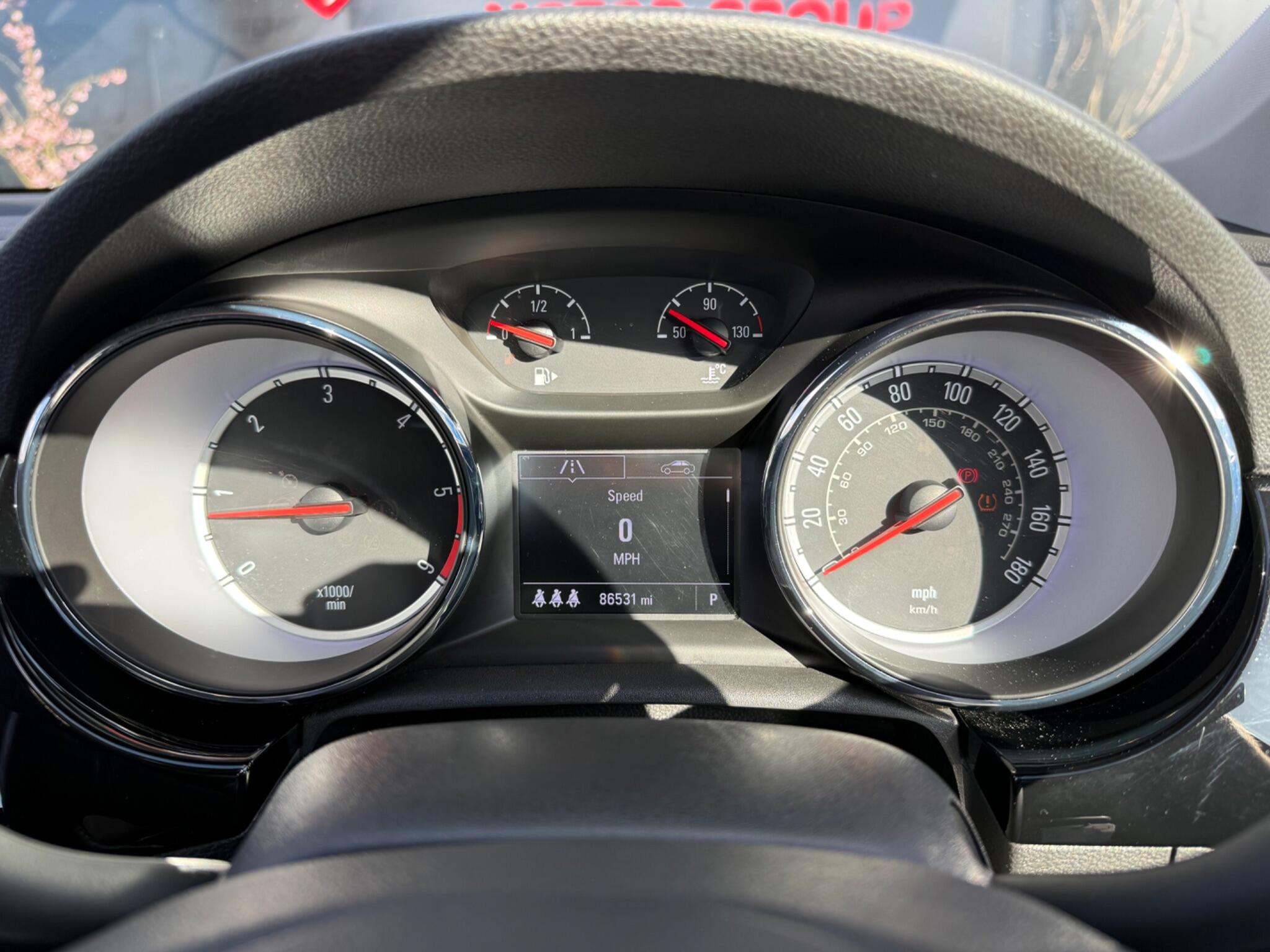 Vauxhall Astra - Image 38
