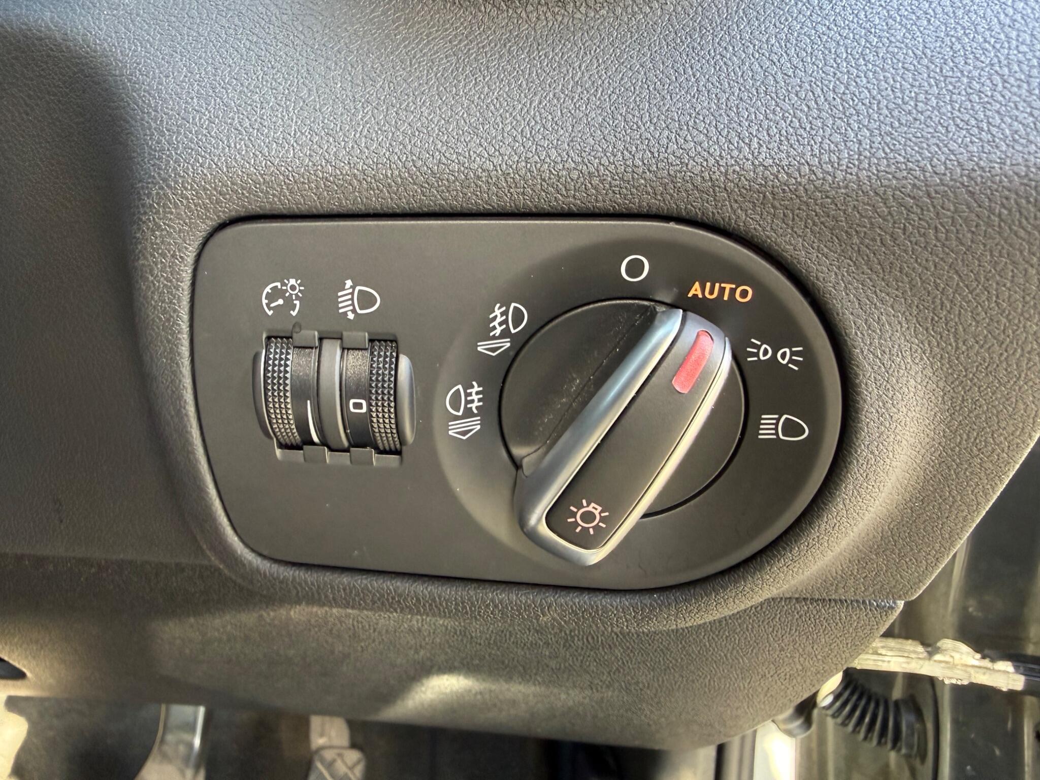 Audi A1 - Image 36
