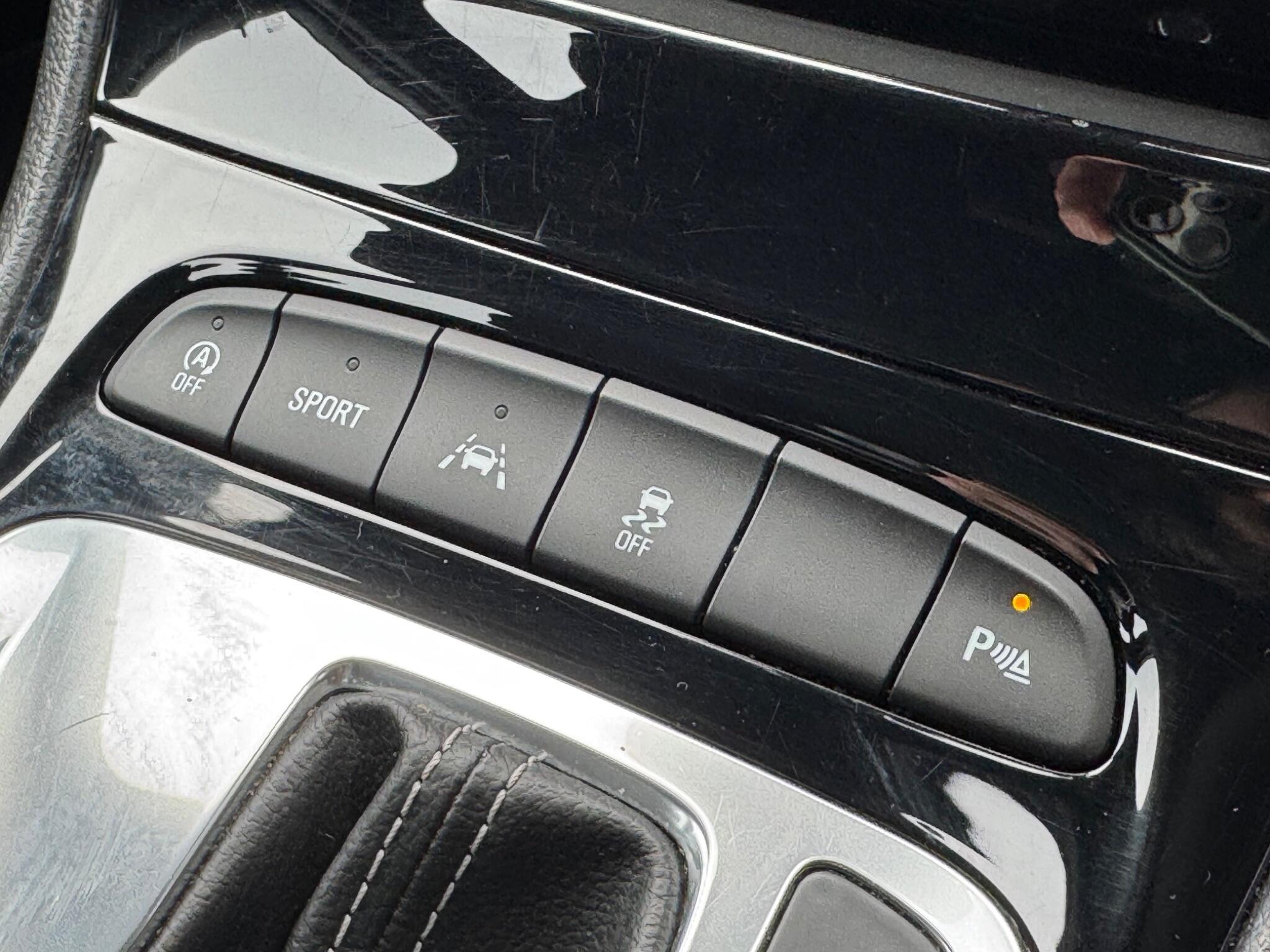 Vauxhall Astra - Image 22