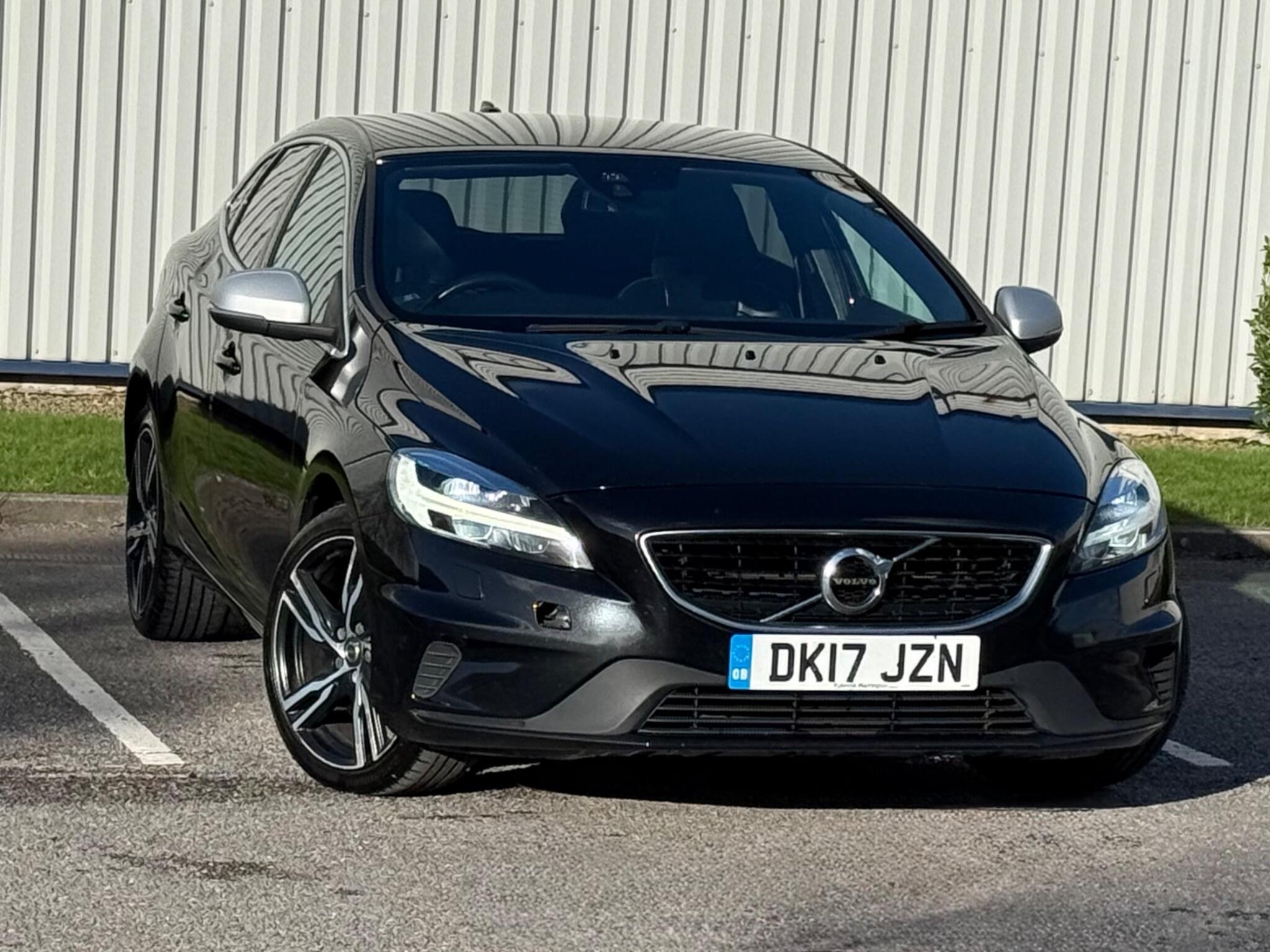 Volvo V40