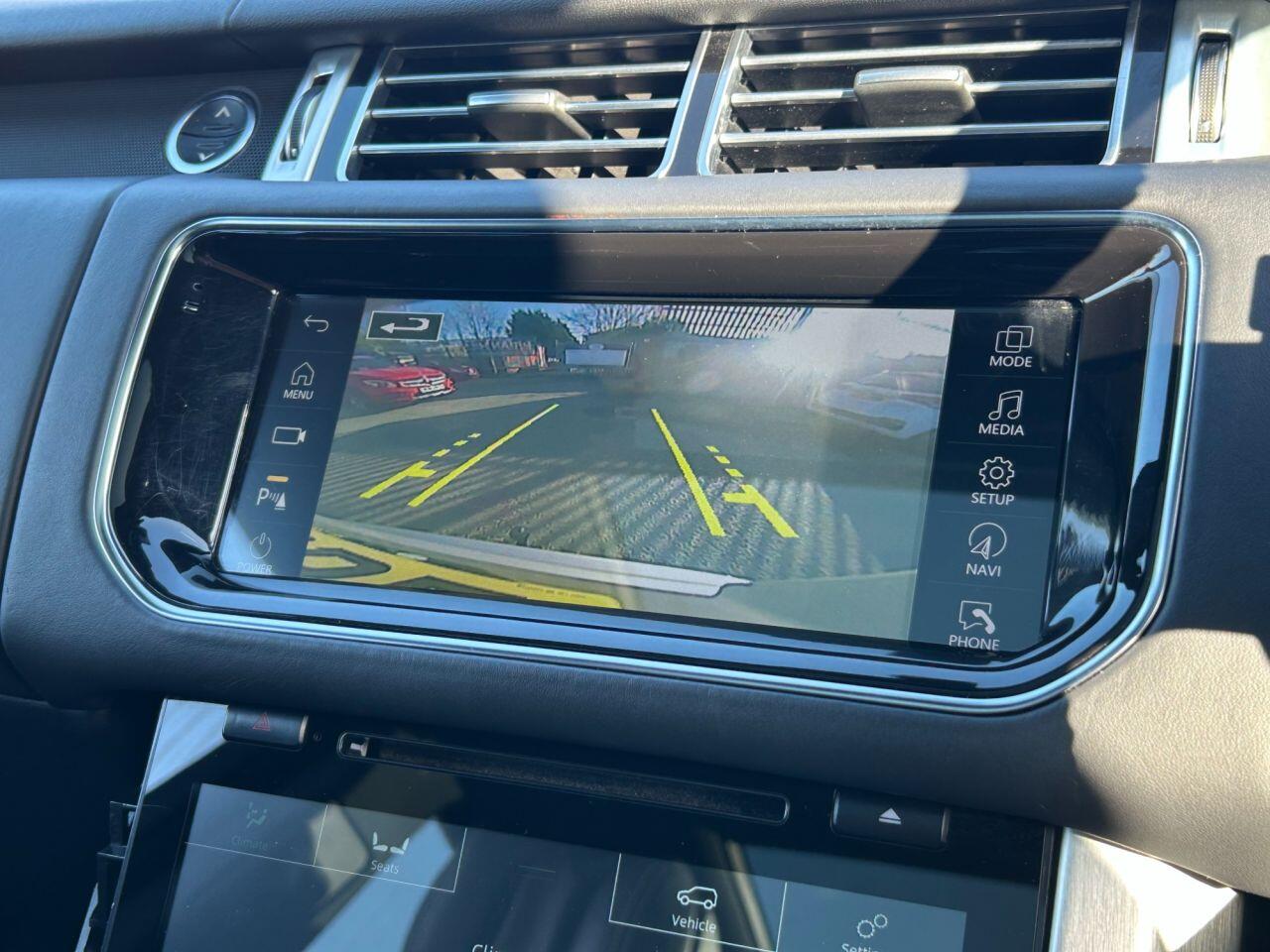 Land Rover Range Rover - Image 6