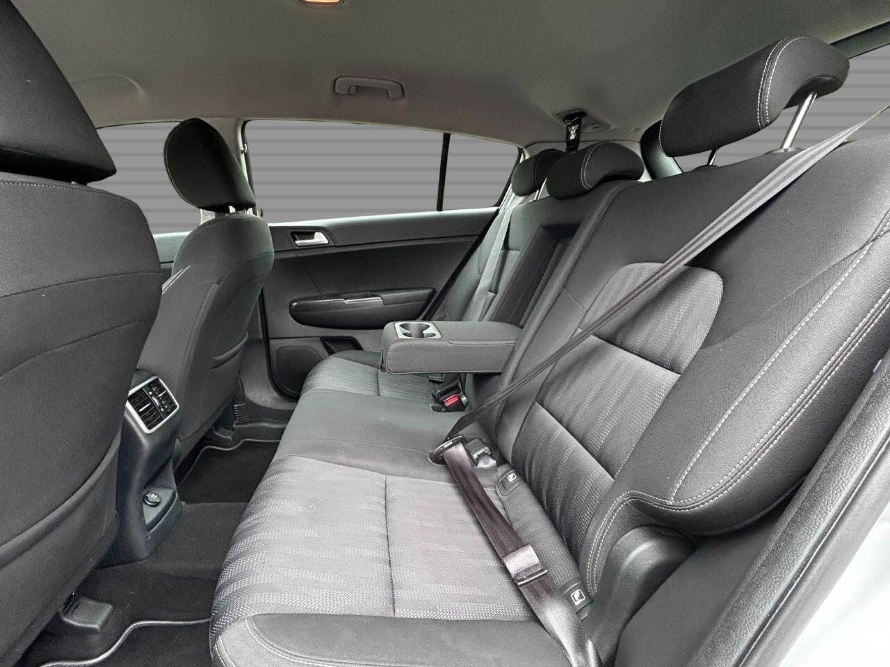Kia Sportage - Image 18