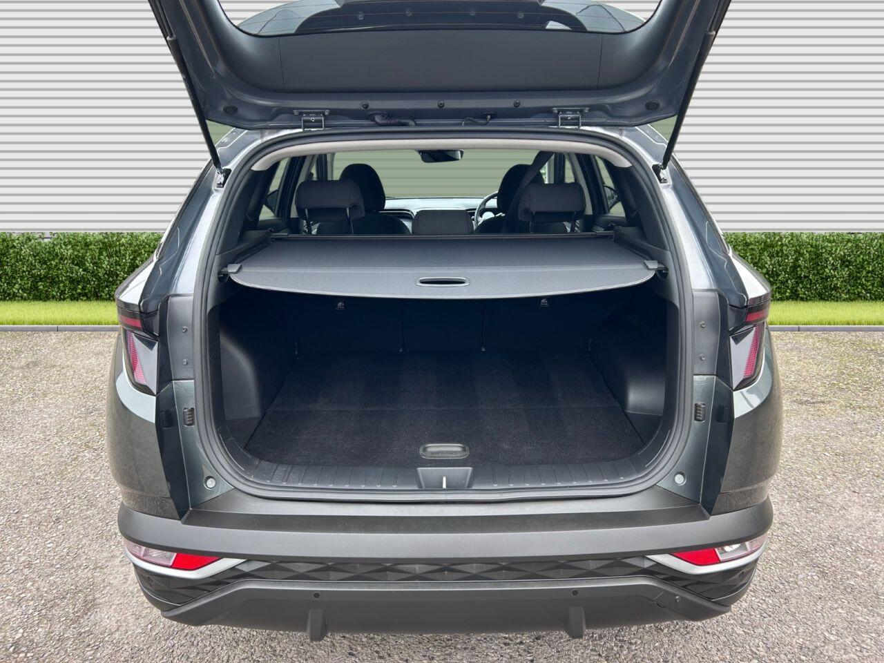 Hyundai Tucson - Image 12