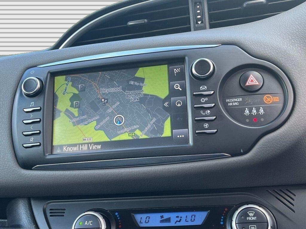 Toyota Yaris - Image 5