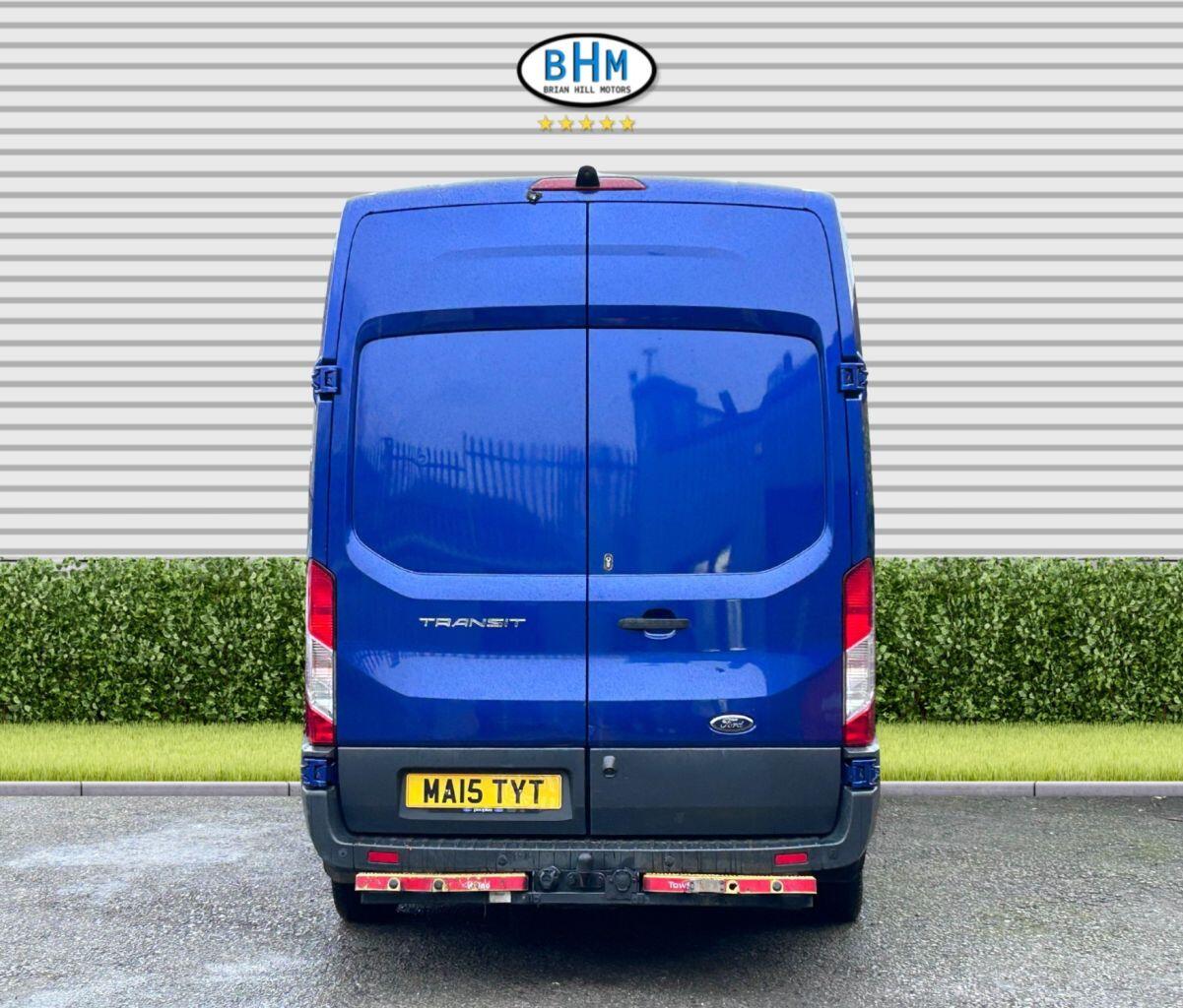 Ford Transit - Image 10