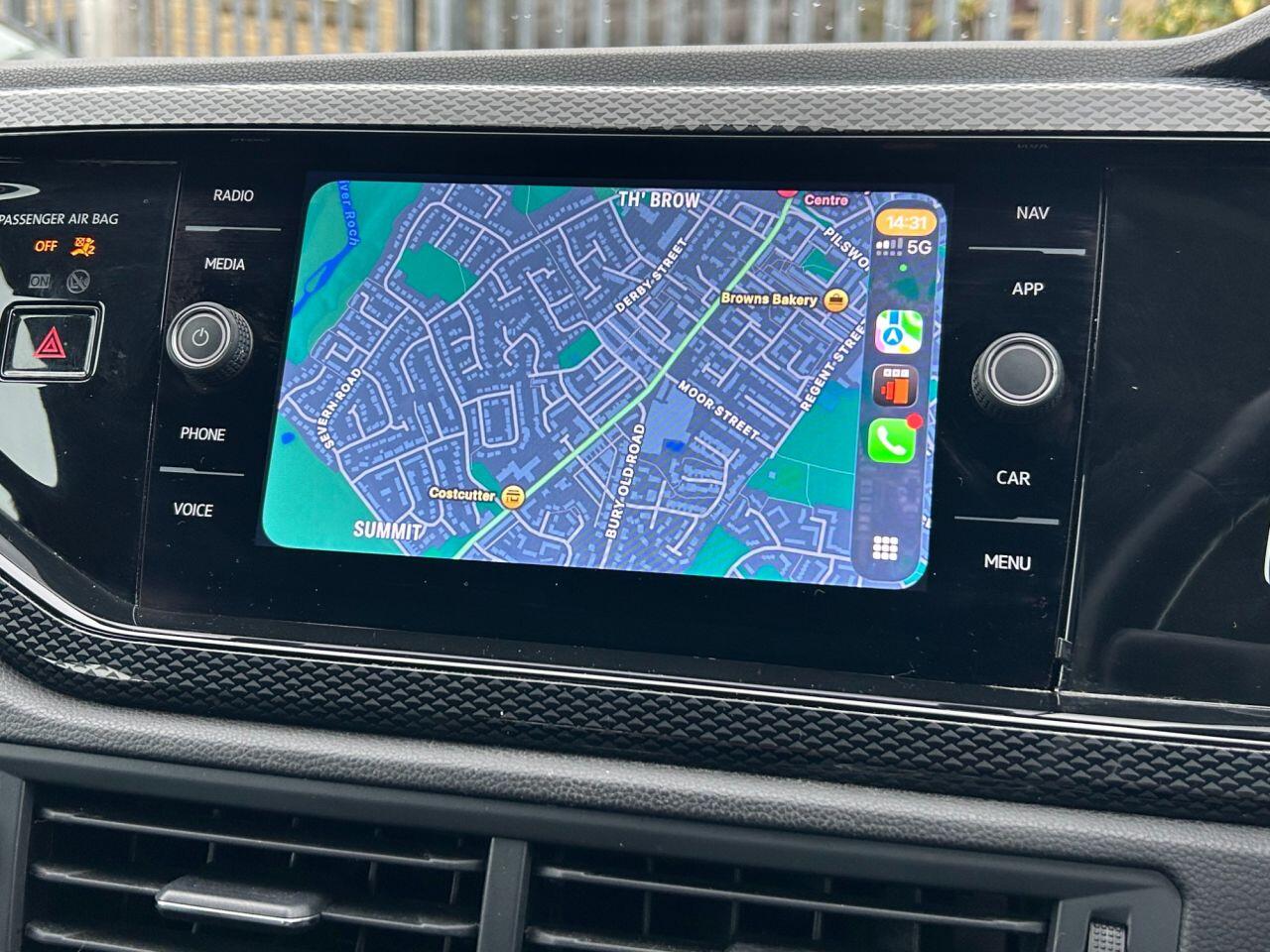 Volkswagen Polo - Image 17