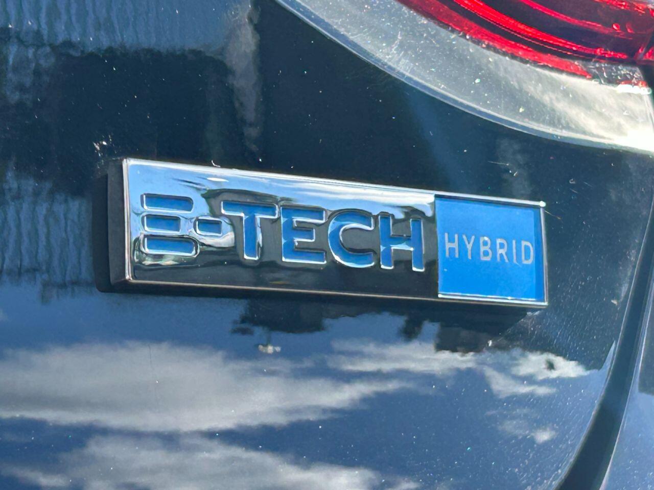 Renault Clio - Image 22