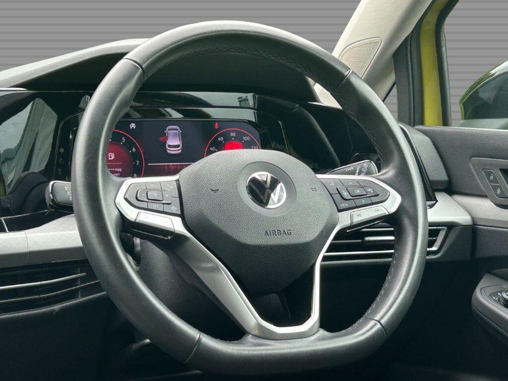 Volkswagen Golf - Image 16