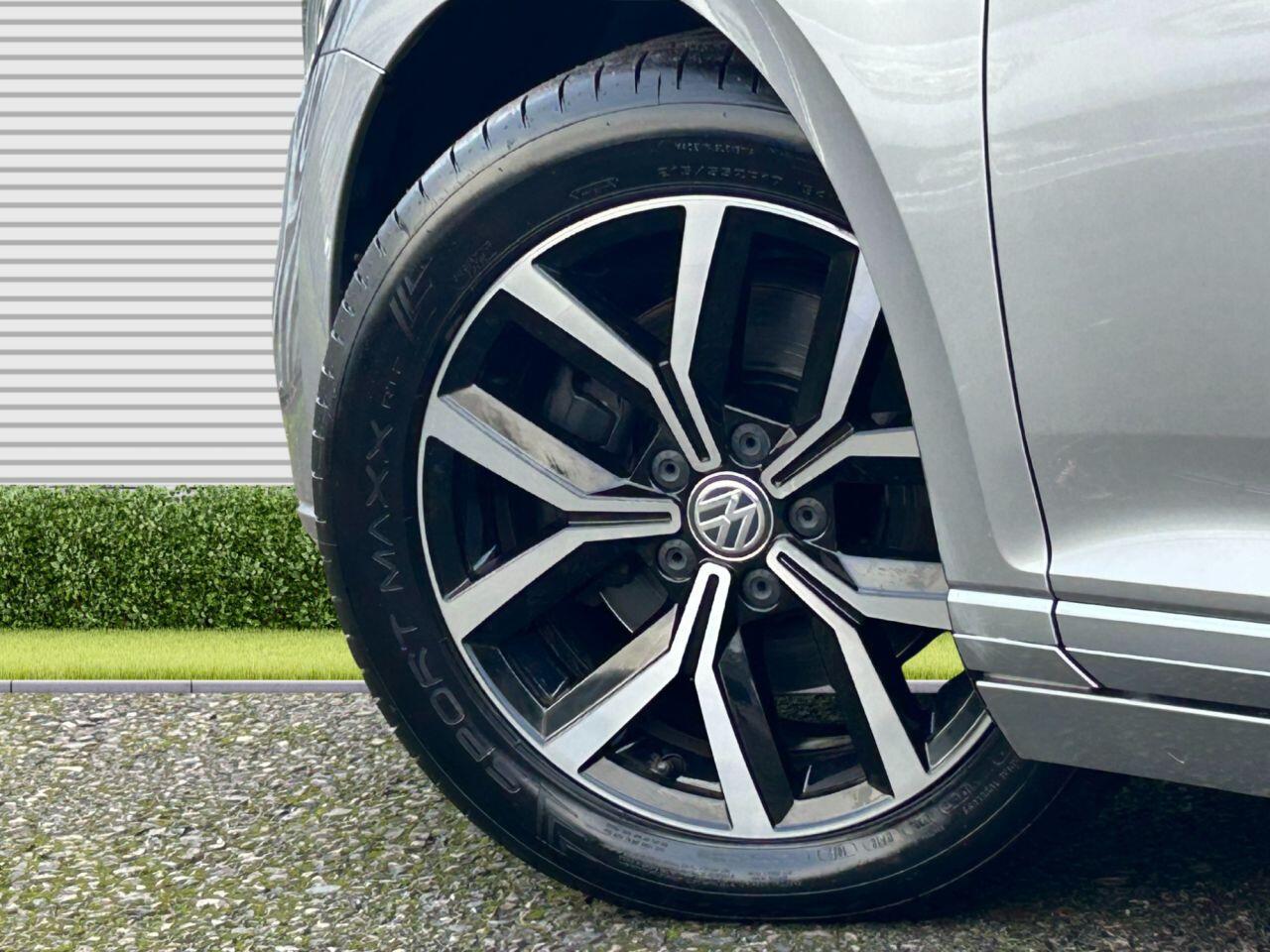 Volkswagen Passat - Image 6