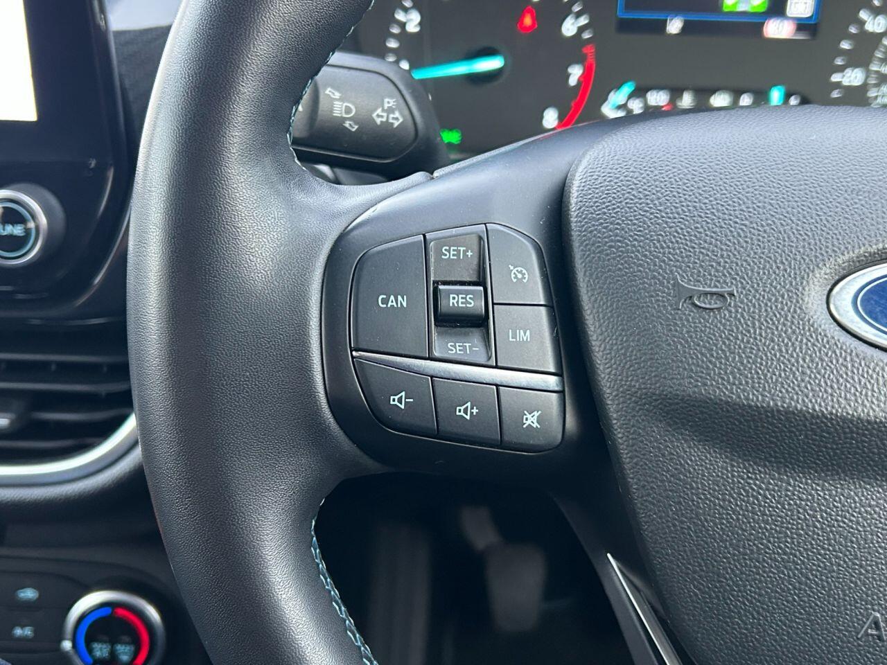 Ford Fiesta - Image 17