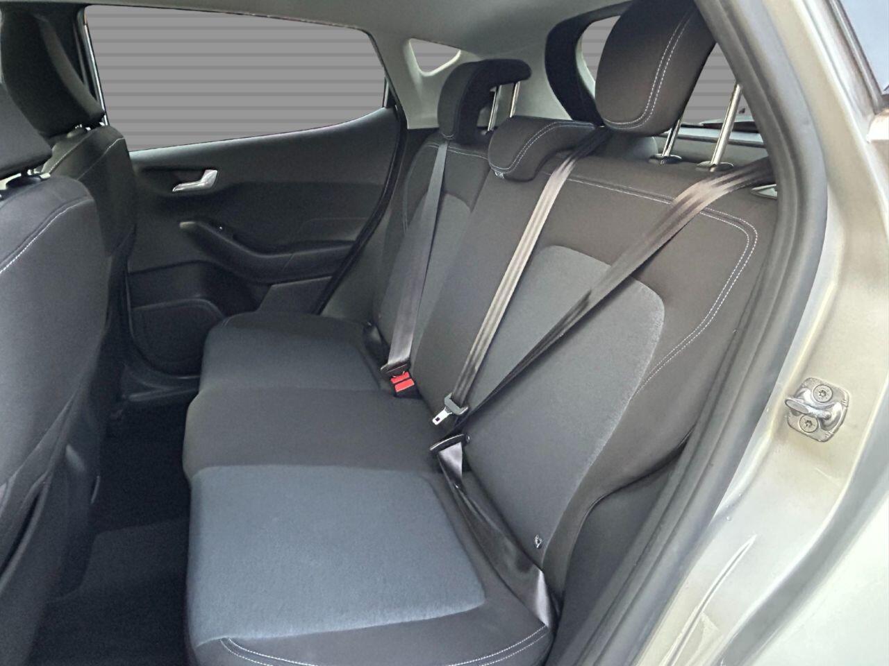 Ford Fiesta - Image 34