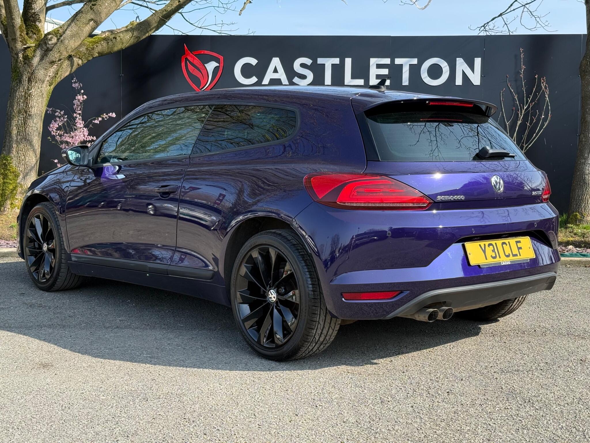 Volkswagen Scirocco - Image 9