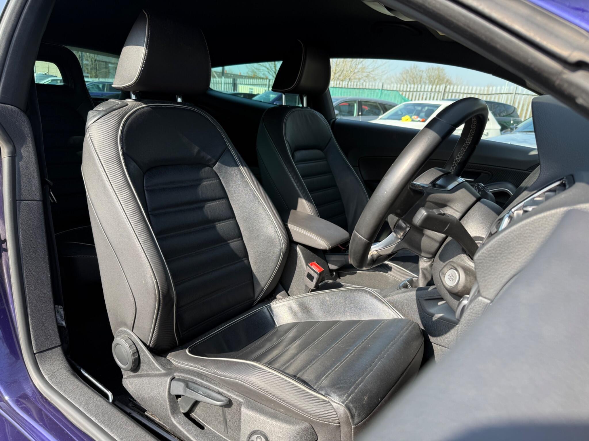 Volkswagen Scirocco - Image 21