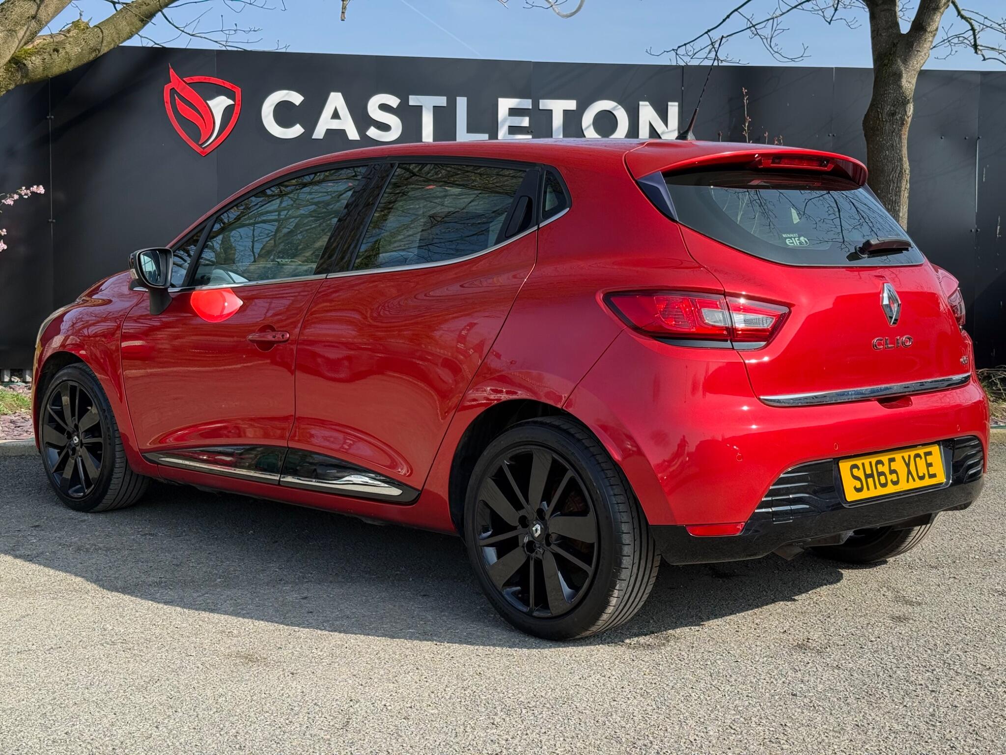 Renault Clio - Image 6