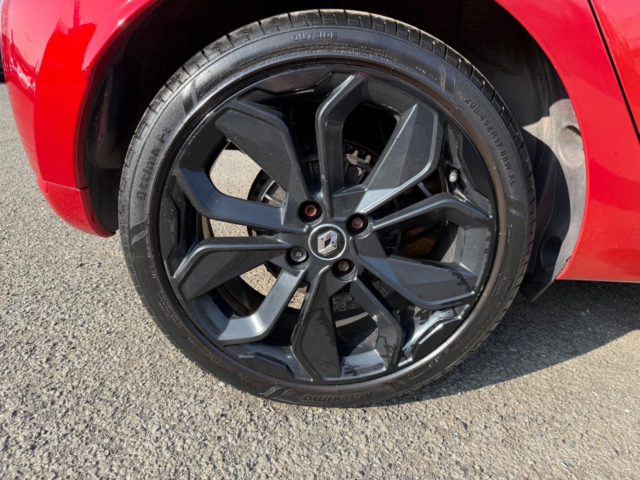 Renault Clio - Image 28