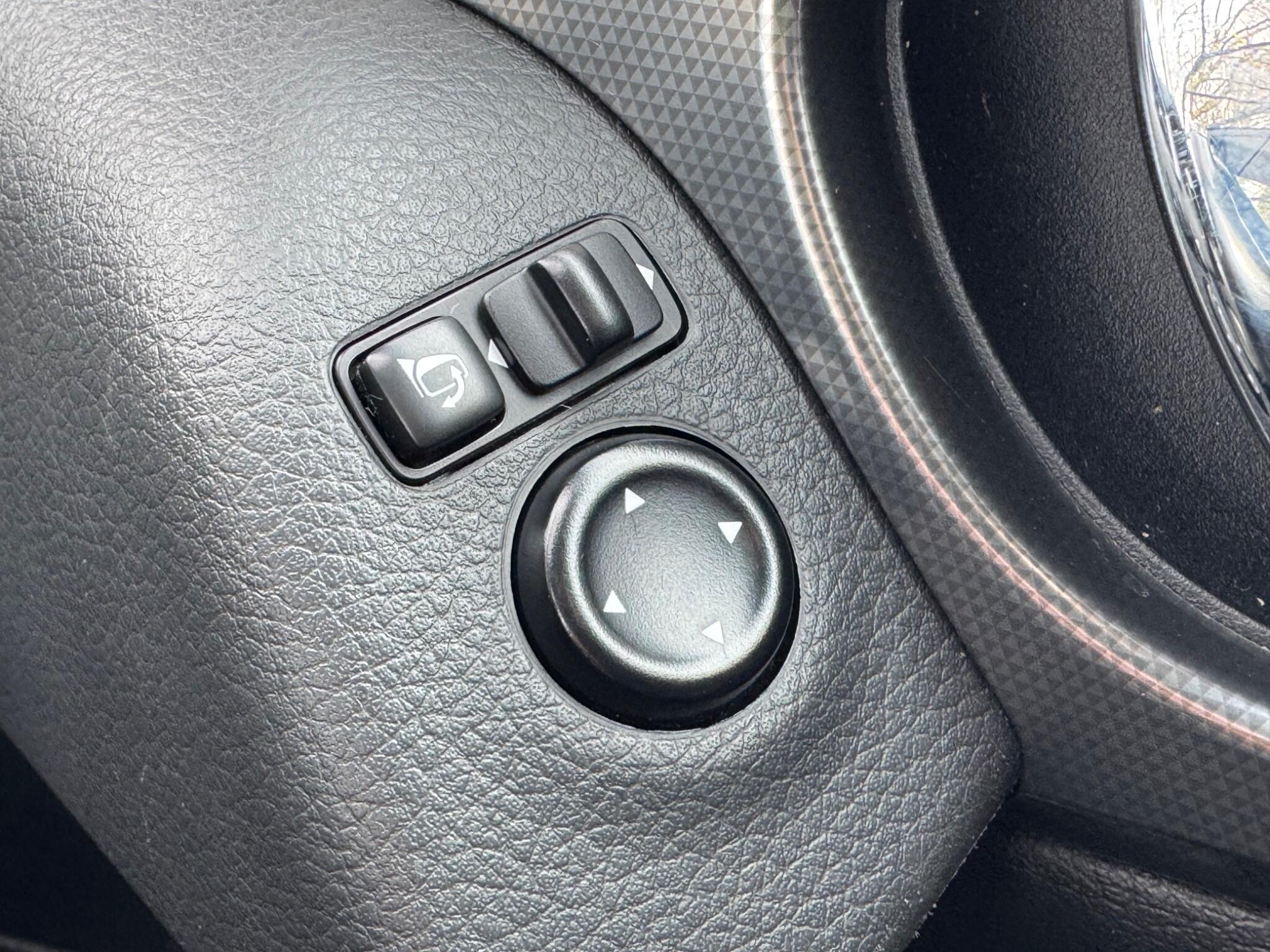 Nissan Qashqai - Image 45