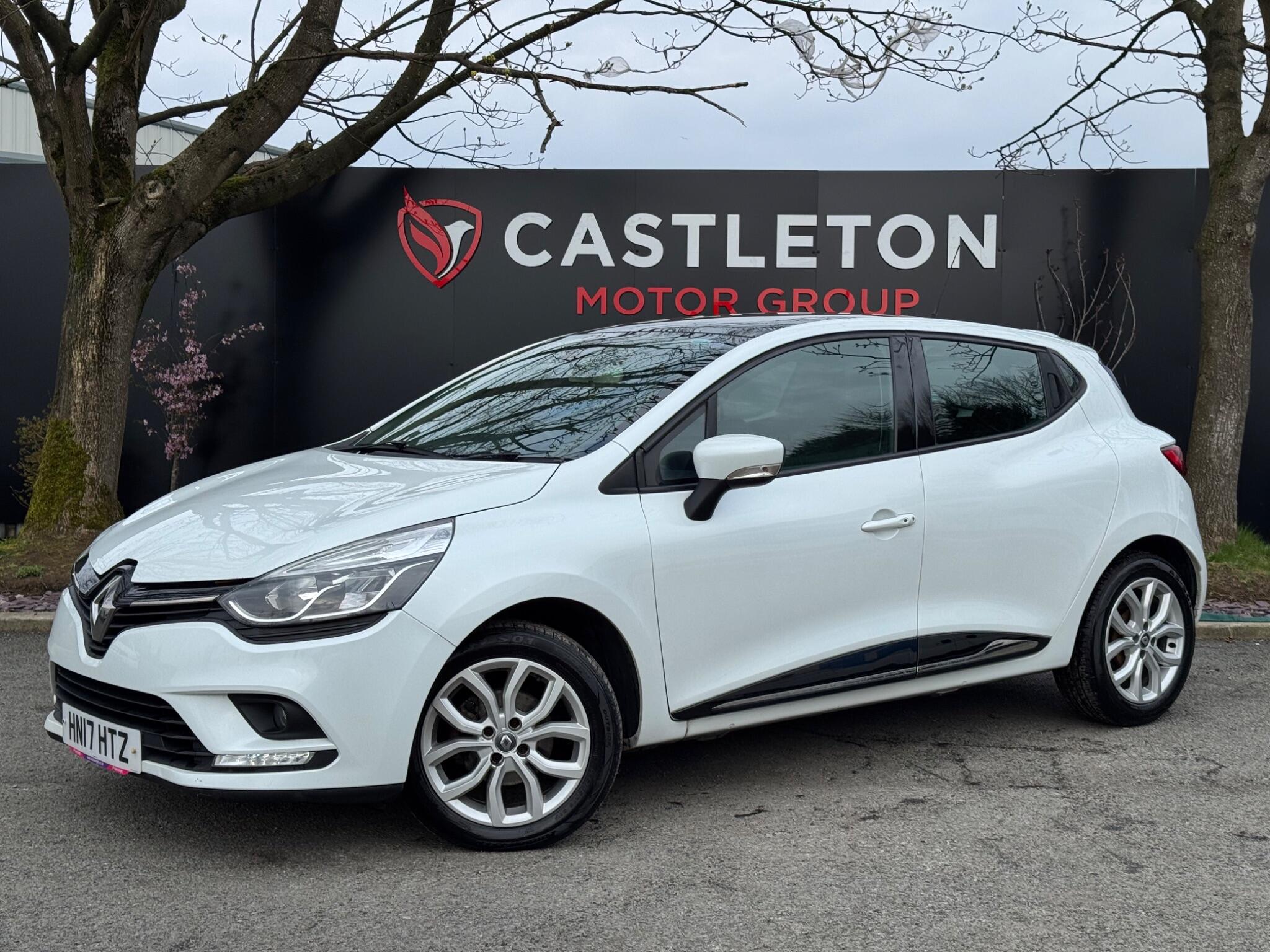 Renault Clio - Image 2
