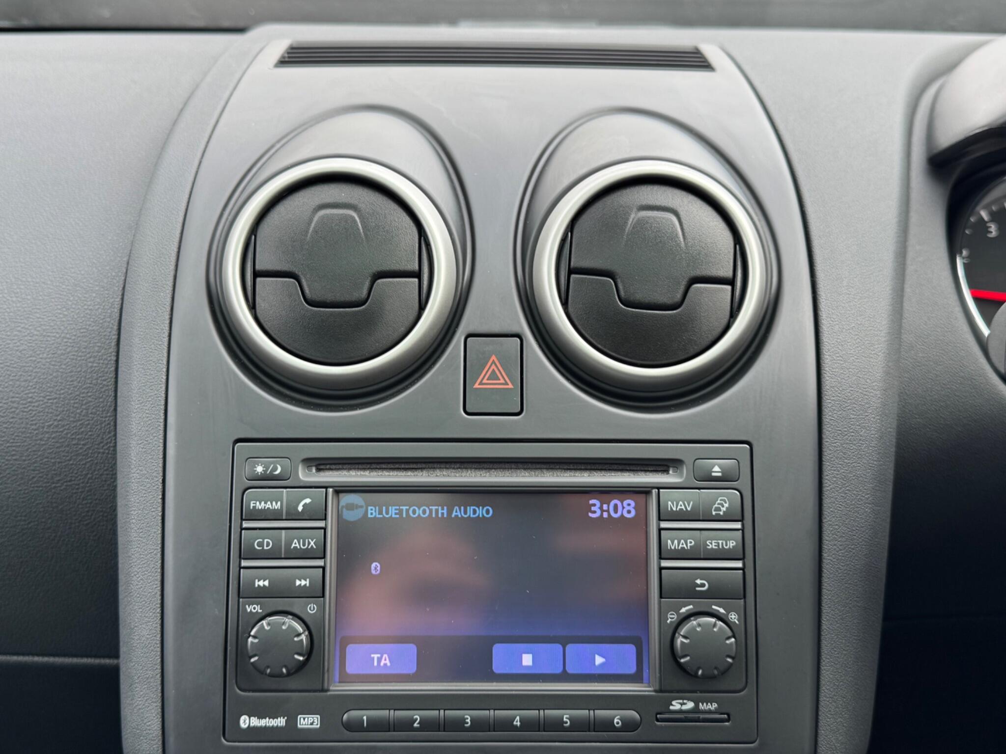 Nissan QASHQAI+2 - Image 39