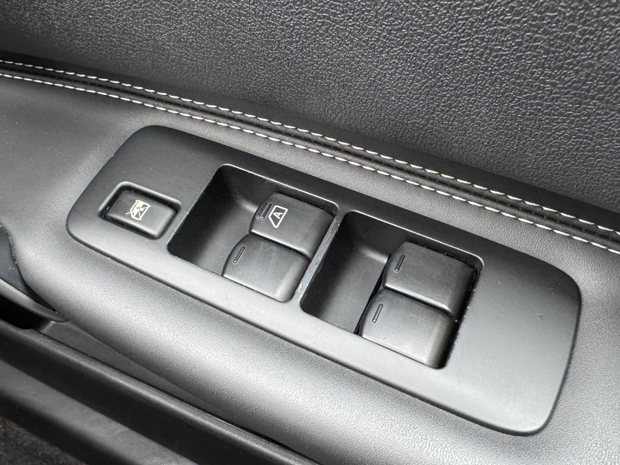 Nissan QASHQAI+2 - Image 45